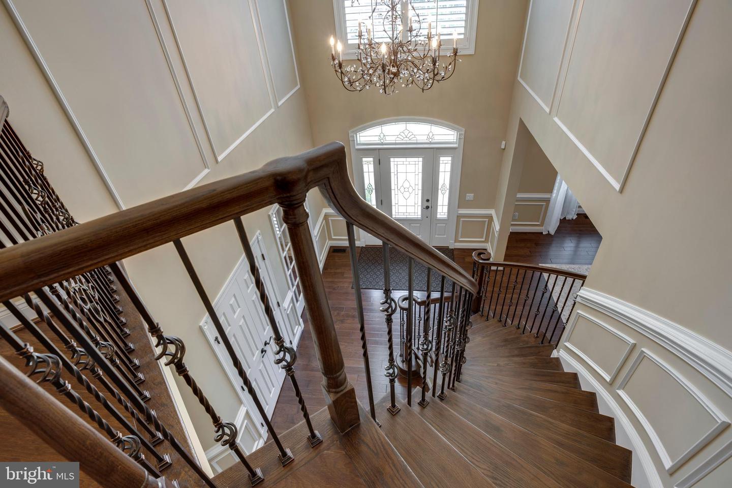 5206 BONNIE BRAE FARM DR, HAYMARKET, Virginia 20169, 5 Bedrooms Bedrooms, ,5 BathroomsBathrooms,Residential,For sale,5206 BONNIE BRAE FARM DR,VAPW2097568 MLS # VAPW2097568