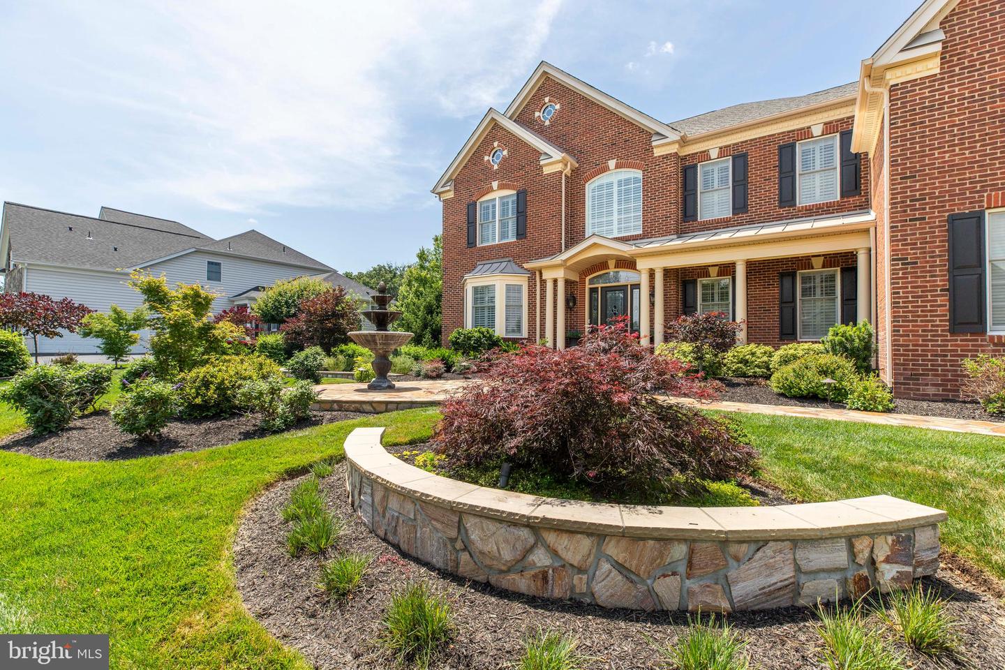 5206 BONNIE BRAE FARM DR, HAYMARKET, Virginia 20169, 5 Bedrooms Bedrooms, ,5 BathroomsBathrooms,Residential,For sale,5206 BONNIE BRAE FARM DR,VAPW2097568 MLS # VAPW2097568