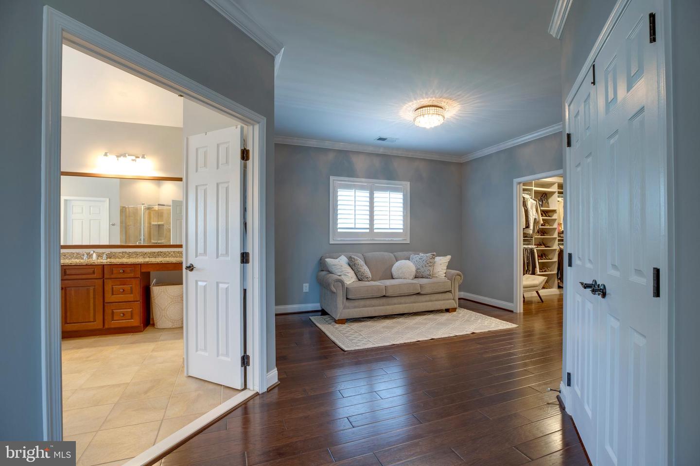5206 BONNIE BRAE FARM DR, HAYMARKET, Virginia 20169, 5 Bedrooms Bedrooms, ,5 BathroomsBathrooms,Residential,For sale,5206 BONNIE BRAE FARM DR,VAPW2097568 MLS # VAPW2097568