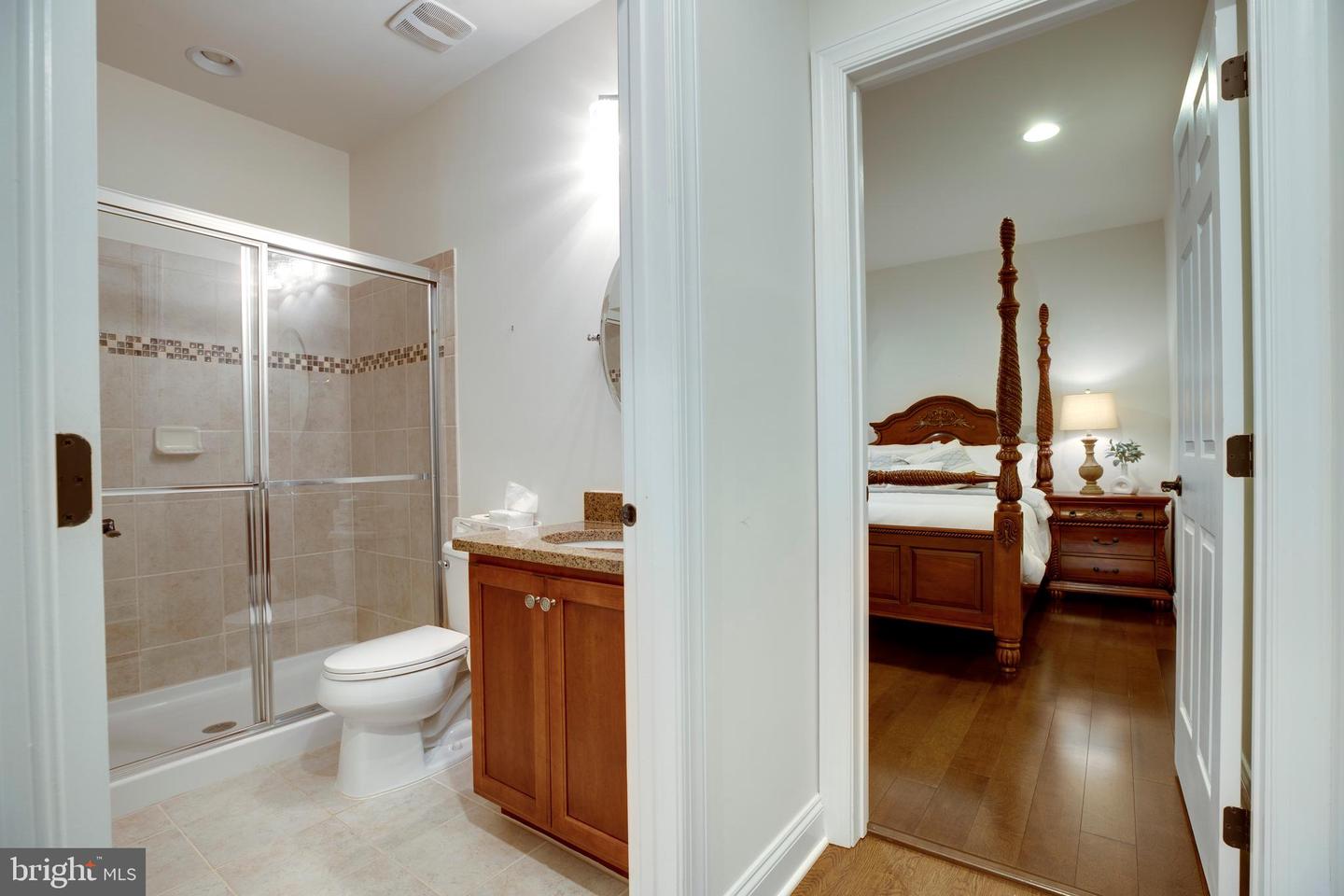 5206 BONNIE BRAE FARM DR, HAYMARKET, Virginia 20169, 5 Bedrooms Bedrooms, ,5 BathroomsBathrooms,Residential,For sale,5206 BONNIE BRAE FARM DR,VAPW2097568 MLS # VAPW2097568