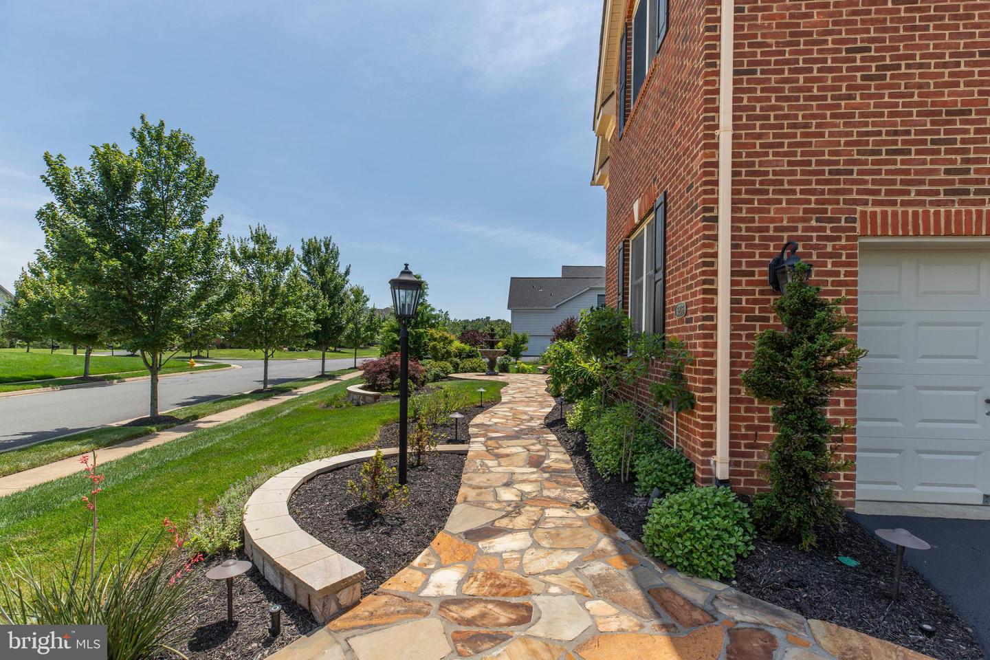 5206 BONNIE BRAE FARM DR, HAYMARKET, Virginia 20169, 5 Bedrooms Bedrooms, ,5 BathroomsBathrooms,Residential,For sale,5206 BONNIE BRAE FARM DR,VAPW2097568 MLS # VAPW2097568