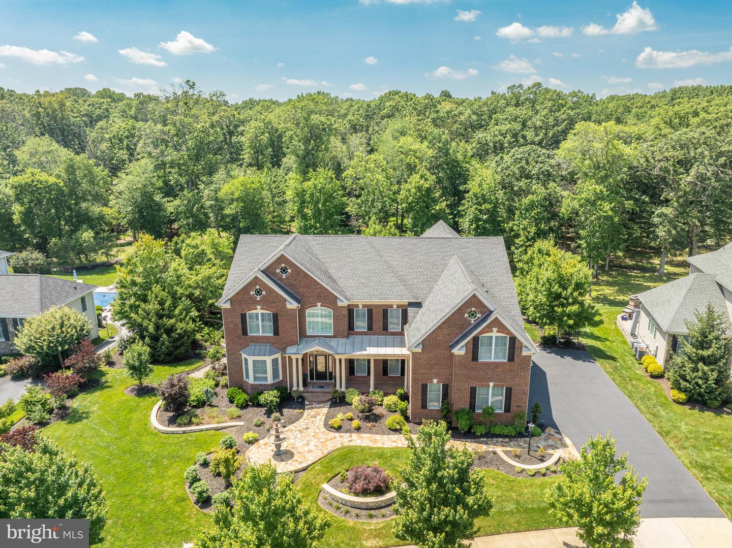 5206 BONNIE BRAE FARM DR, HAYMARKET, Virginia 20169, 5 Bedrooms Bedrooms, ,5 BathroomsBathrooms,Residential,For sale,5206 BONNIE BRAE FARM DR,VAPW2097568 MLS # VAPW2097568