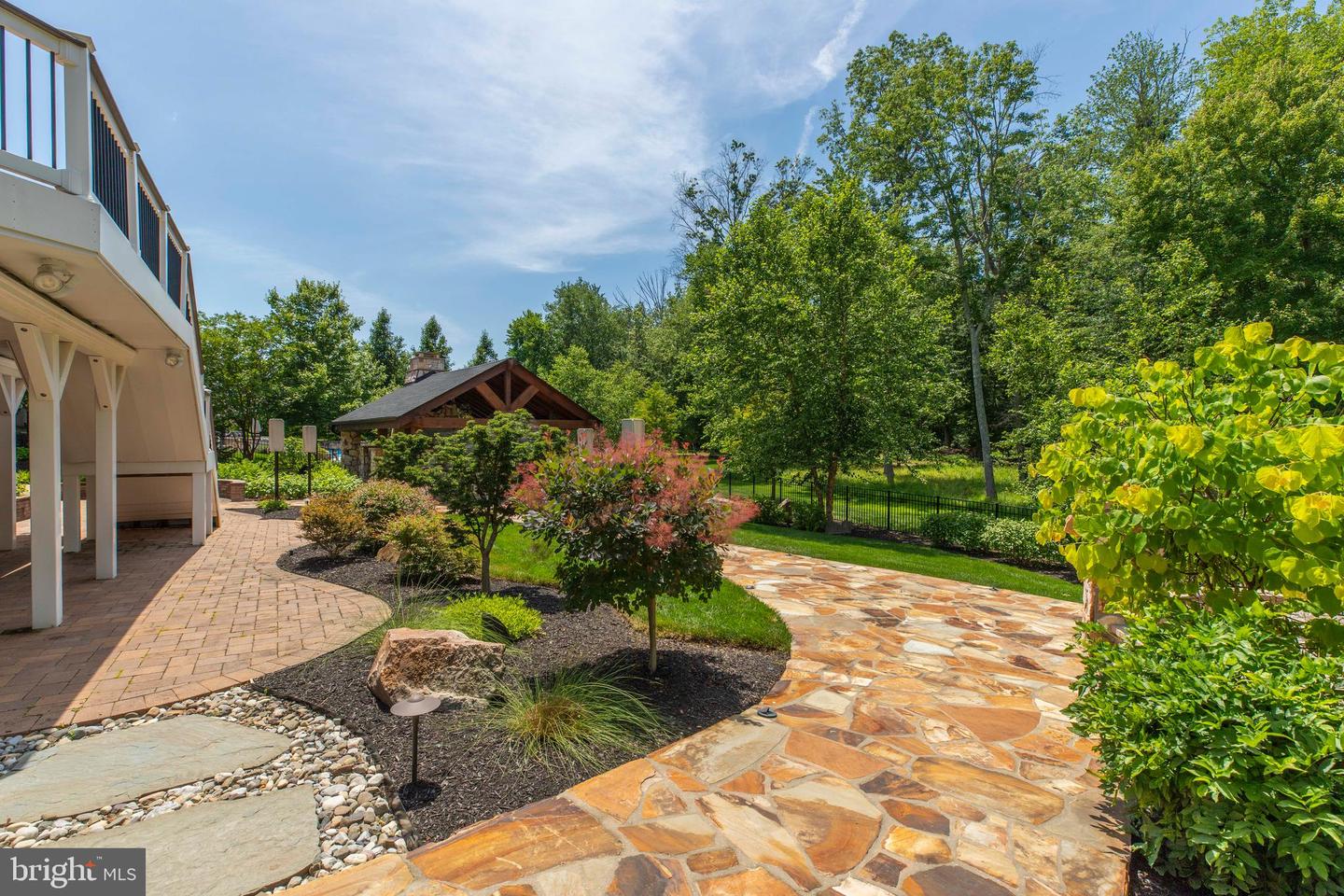 5206 BONNIE BRAE FARM DR, HAYMARKET, Virginia 20169, 5 Bedrooms Bedrooms, ,5 BathroomsBathrooms,Residential,For sale,5206 BONNIE BRAE FARM DR,VAPW2097568 MLS # VAPW2097568