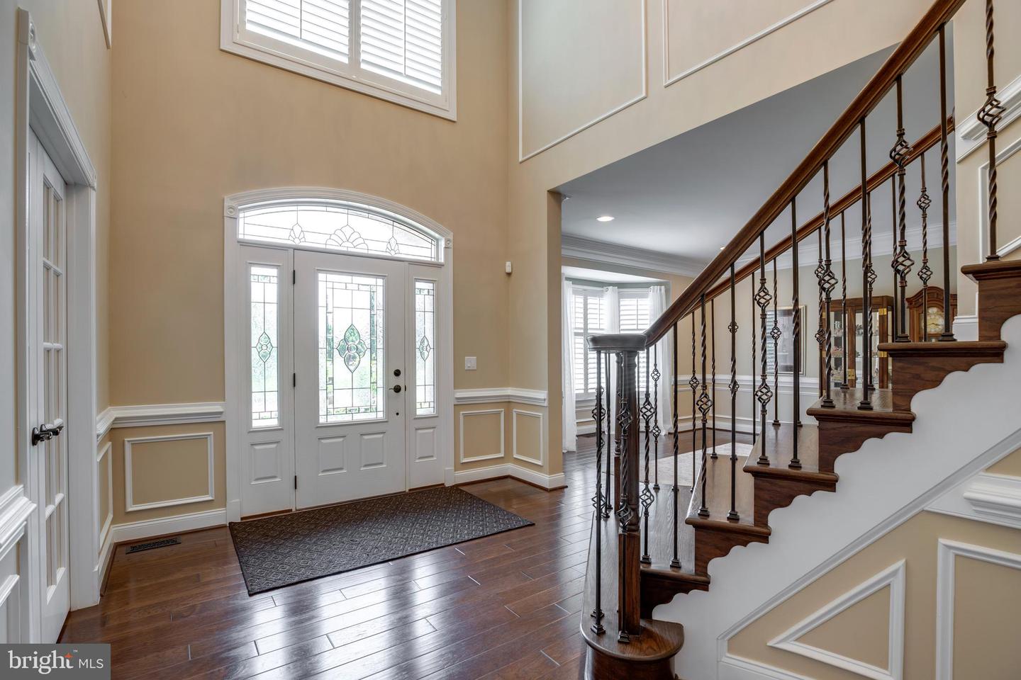 5206 BONNIE BRAE FARM DR, HAYMARKET, Virginia 20169, 5 Bedrooms Bedrooms, ,5 BathroomsBathrooms,Residential,For sale,5206 BONNIE BRAE FARM DR,VAPW2097568 MLS # VAPW2097568