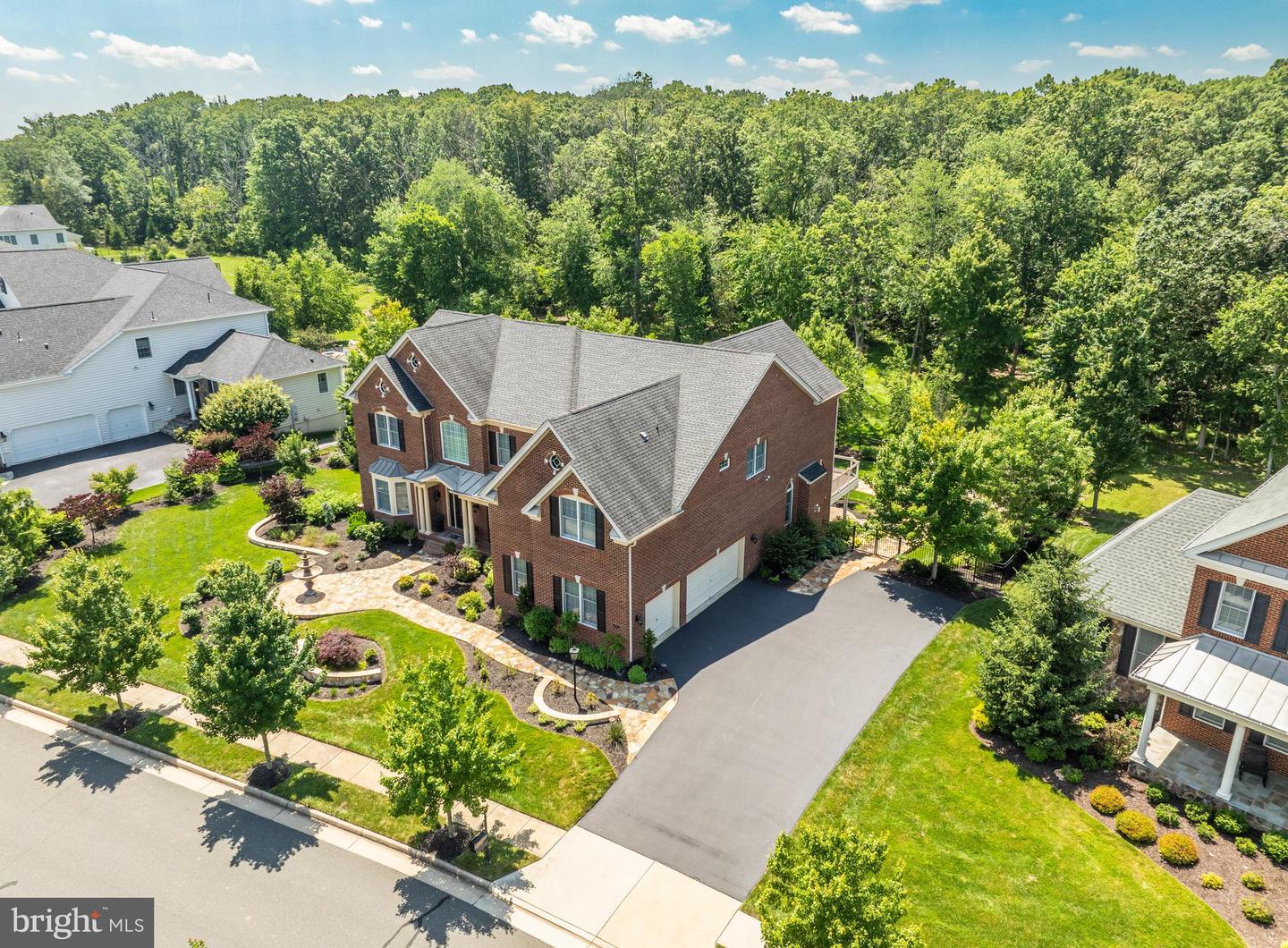 5206 BONNIE BRAE FARM DR, HAYMARKET, Virginia 20169, 5 Bedrooms Bedrooms, ,5 BathroomsBathrooms,Residential,For sale,5206 BONNIE BRAE FARM DR,VAPW2097568 MLS # VAPW2097568