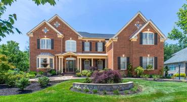 5206 BONNIE BRAE FARM DR, HAYMARKET, Virginia 20169, 5 Bedrooms Bedrooms, ,5 BathroomsBathrooms,Residential,For sale,5206 BONNIE BRAE FARM DR,VAPW2097568 MLS # VAPW2097568