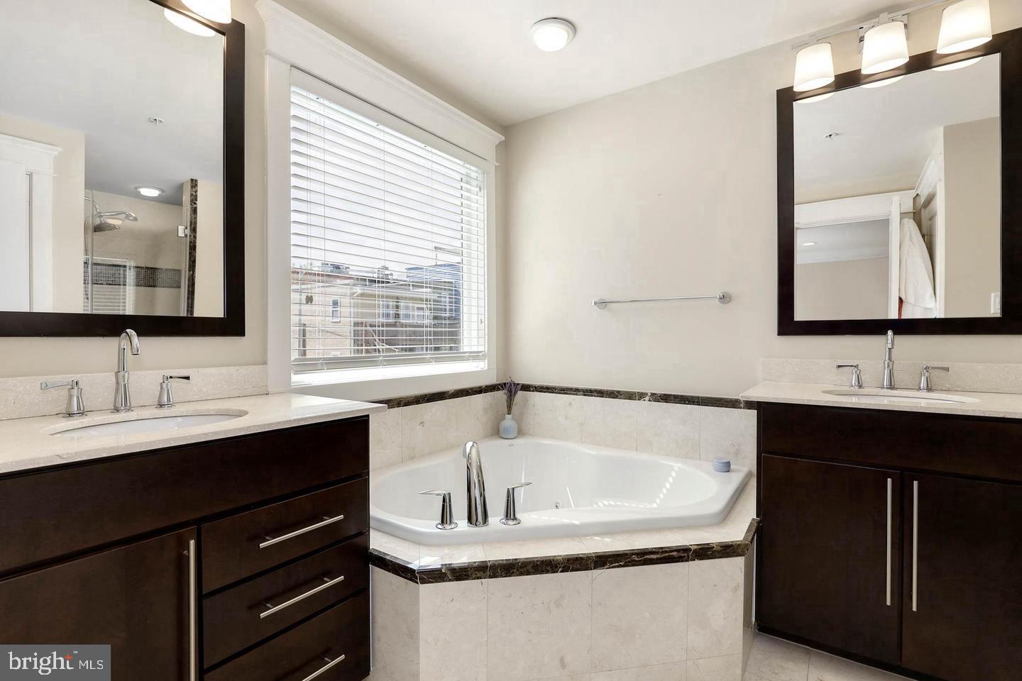 1904 VERMONT AVE NW #A, WASHINGTON, District Of Columbia 20001, 3 Bedrooms Bedrooms, ,2 BathroomsBathrooms,Residential,For sale,1904 VERMONT AVE NW #A,DCDC2207002 MLS # DCDC2207002