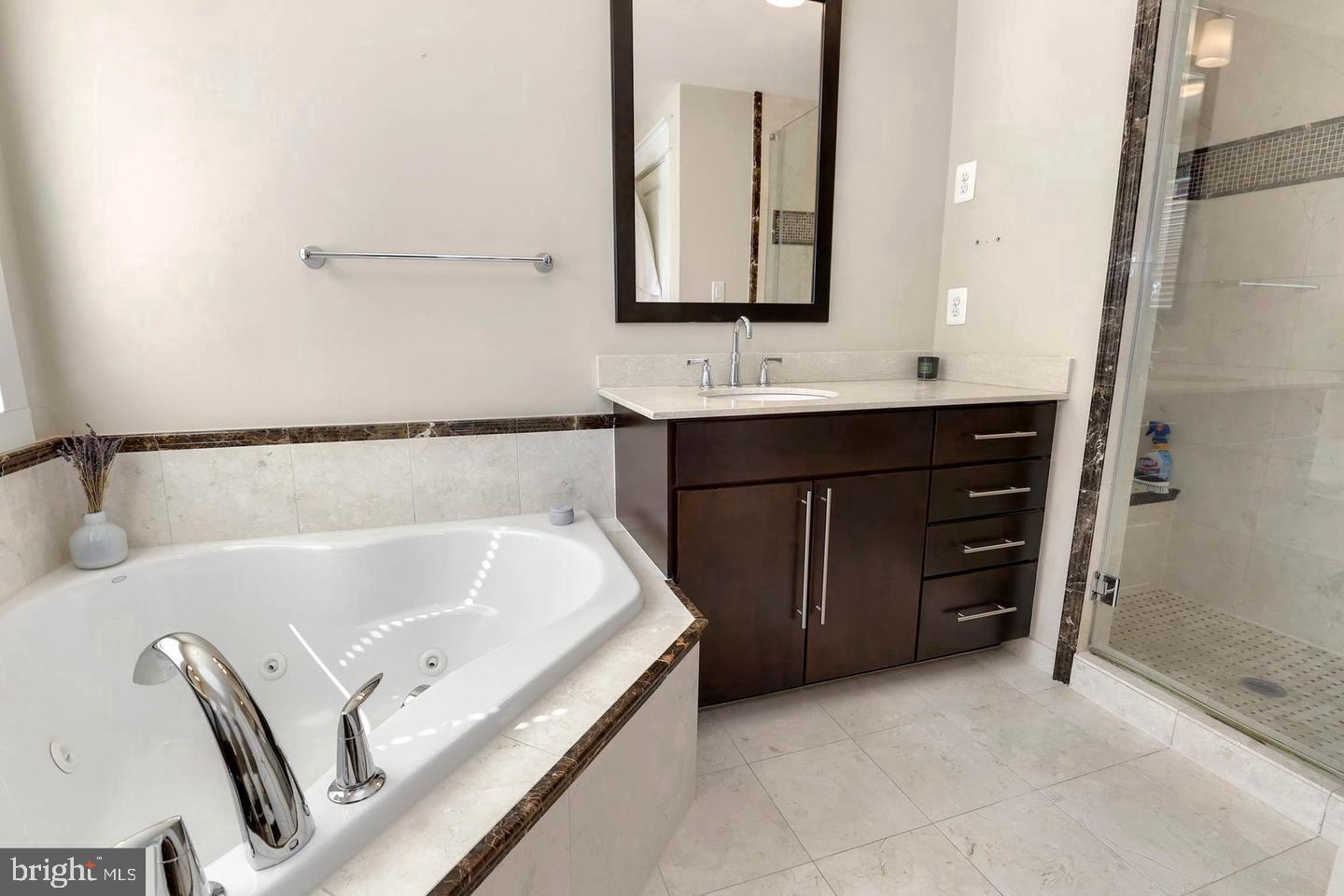 1904 VERMONT AVE NW #A, WASHINGTON, District Of Columbia 20001, 3 Bedrooms Bedrooms, ,2 BathroomsBathrooms,Residential,For sale,1904 VERMONT AVE NW #A,DCDC2207002 MLS # DCDC2207002