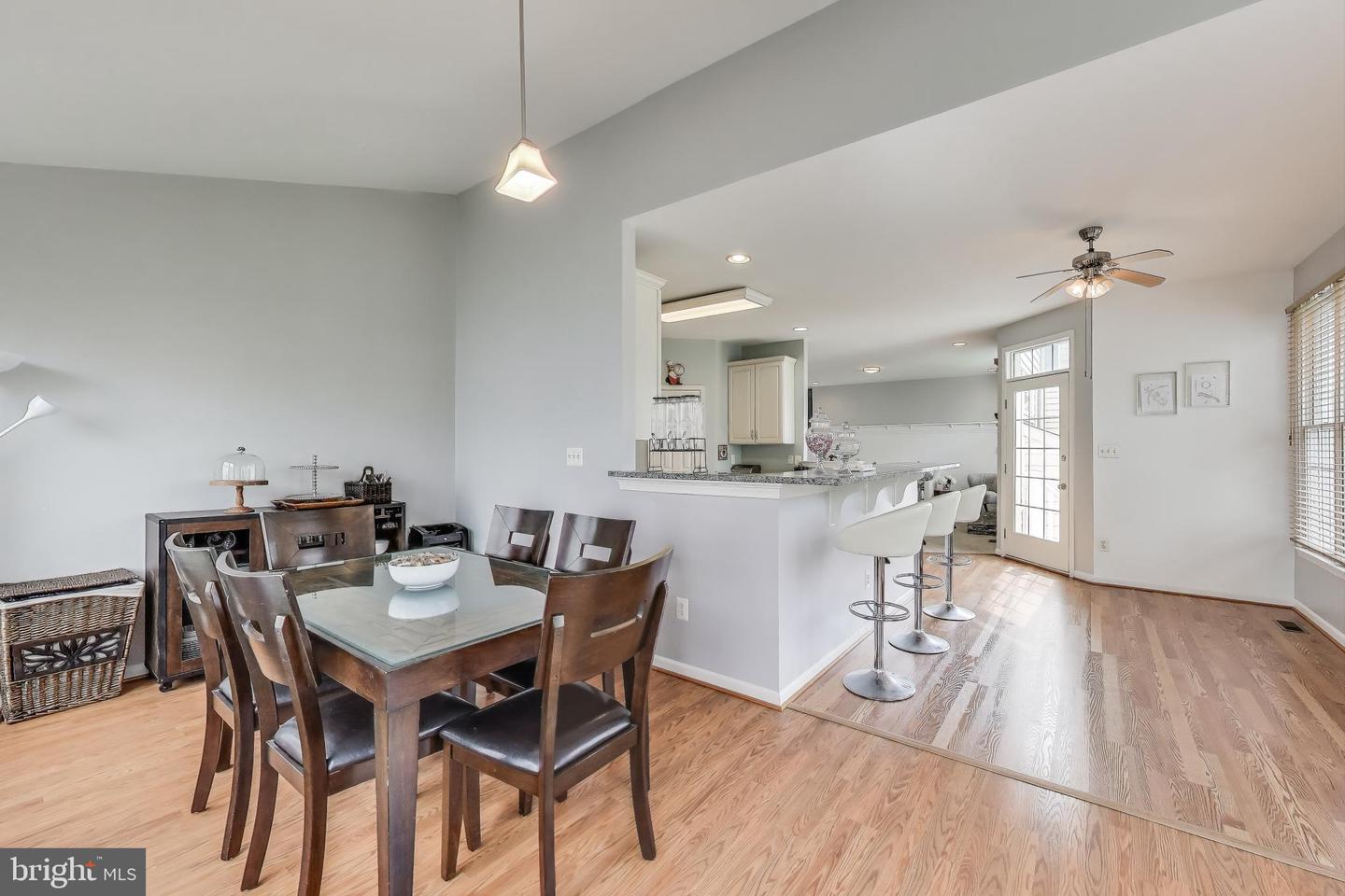 42647 HARRIS ST, CHANTILLY, Virginia 20152, 4 Bedrooms Bedrooms, 5 Rooms Rooms,3 BathroomsBathrooms,Residential,For sale,42647 HARRIS ST,VALO2100222 MLS # VALO2100222