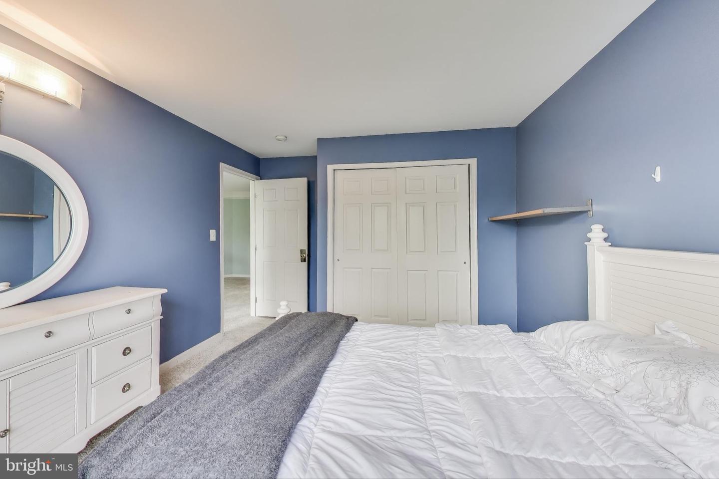 42647 HARRIS ST, CHANTILLY, Virginia 20152, 4 Bedrooms Bedrooms, 5 Rooms Rooms,3 BathroomsBathrooms,Residential,For sale,42647 HARRIS ST,VALO2100222 MLS # VALO2100222