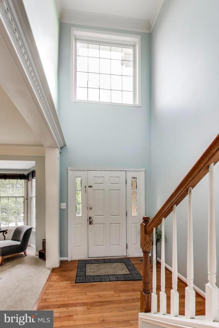 42647 HARRIS ST, CHANTILLY, Virginia 20152, 4 Bedrooms Bedrooms, 5 Rooms Rooms,3 BathroomsBathrooms,Residential,For sale,42647 HARRIS ST,VALO2100222 MLS # VALO2100222