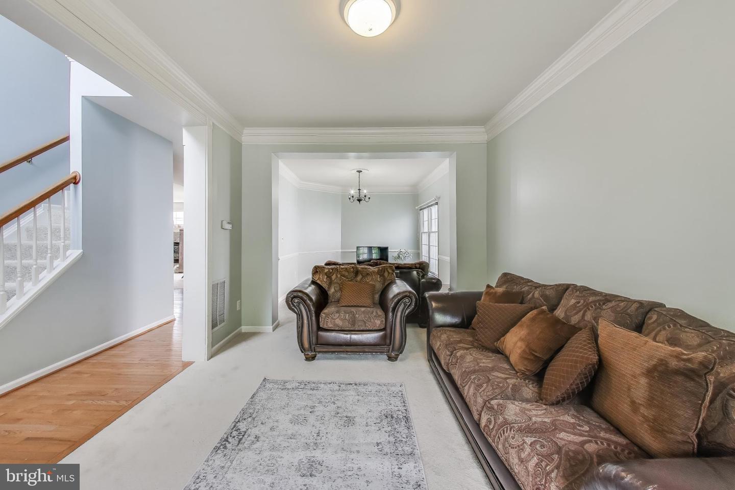 42647 HARRIS ST, CHANTILLY, Virginia 20152, 4 Bedrooms Bedrooms, 5 Rooms Rooms,3 BathroomsBathrooms,Residential,For sale,42647 HARRIS ST,VALO2100222 MLS # VALO2100222