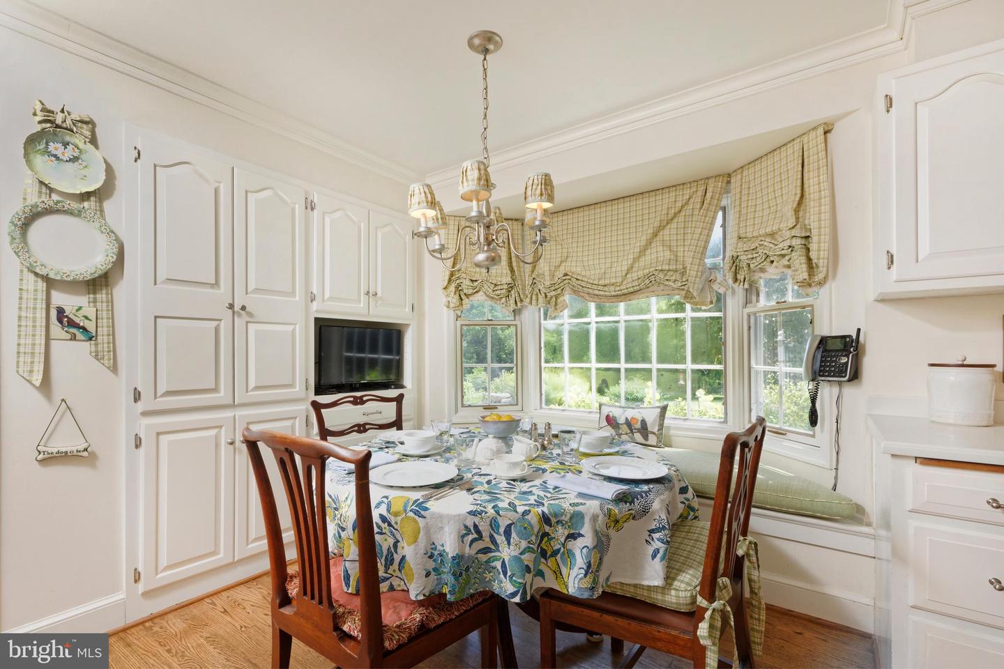 23358 DOVER RD, MIDDLEBURG, Virginia 20117, 4 Bedrooms Bedrooms, ,3 BathroomsBathrooms,Residential,For sale,23358 DOVER RD,VALO2100252 MLS # VALO2100252
