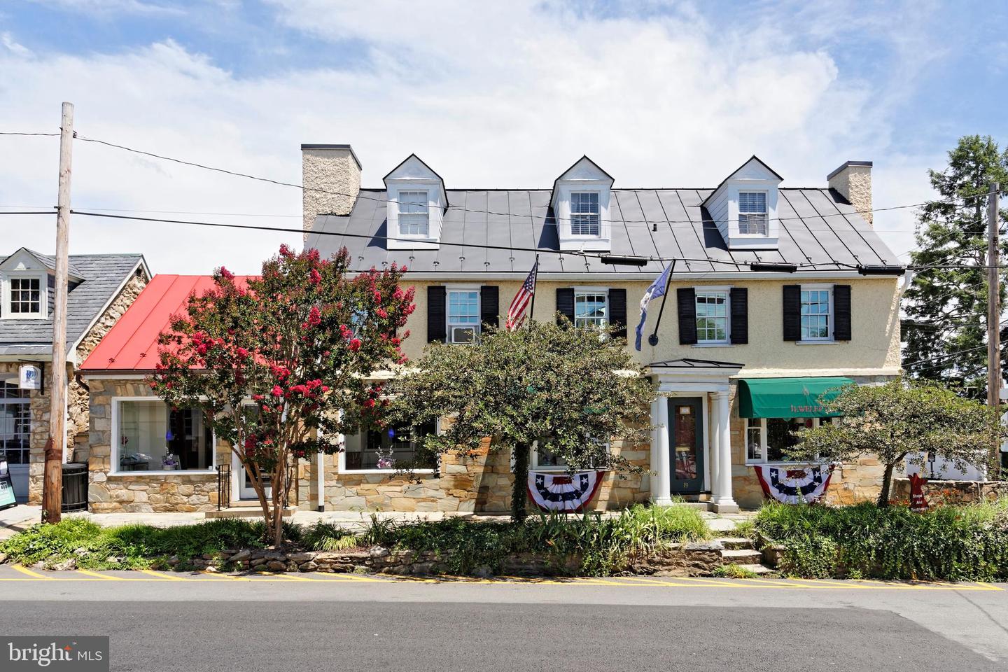 23358 DOVER RD, MIDDLEBURG, Virginia 20117, 4 Bedrooms Bedrooms, ,3 BathroomsBathrooms,Residential,For sale,23358 DOVER RD,VALO2100252 MLS # VALO2100252