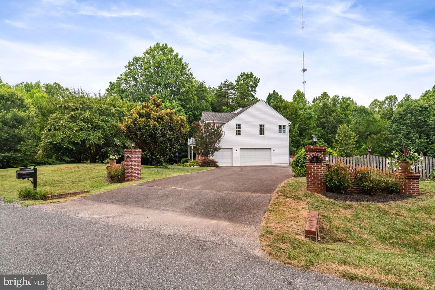 11 CITATION CT, STAFFORD, Virginia 22556, 5 Bedrooms Bedrooms, ,4 BathroomsBathrooms,Residential,For sale,11 CITATION CT,VAST2040210 MLS # VAST2040210