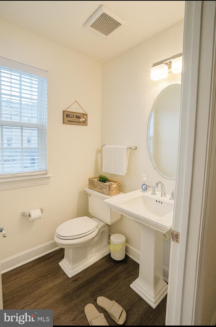 15268 CARTERSVILLE CT, HAYMARKET, Virginia 20169, 4 Bedrooms Bedrooms, ,3 BathroomsBathrooms,Residential,For sale,15268 CARTERSVILLE CT,VAPW2097956 MLS # VAPW2097956
