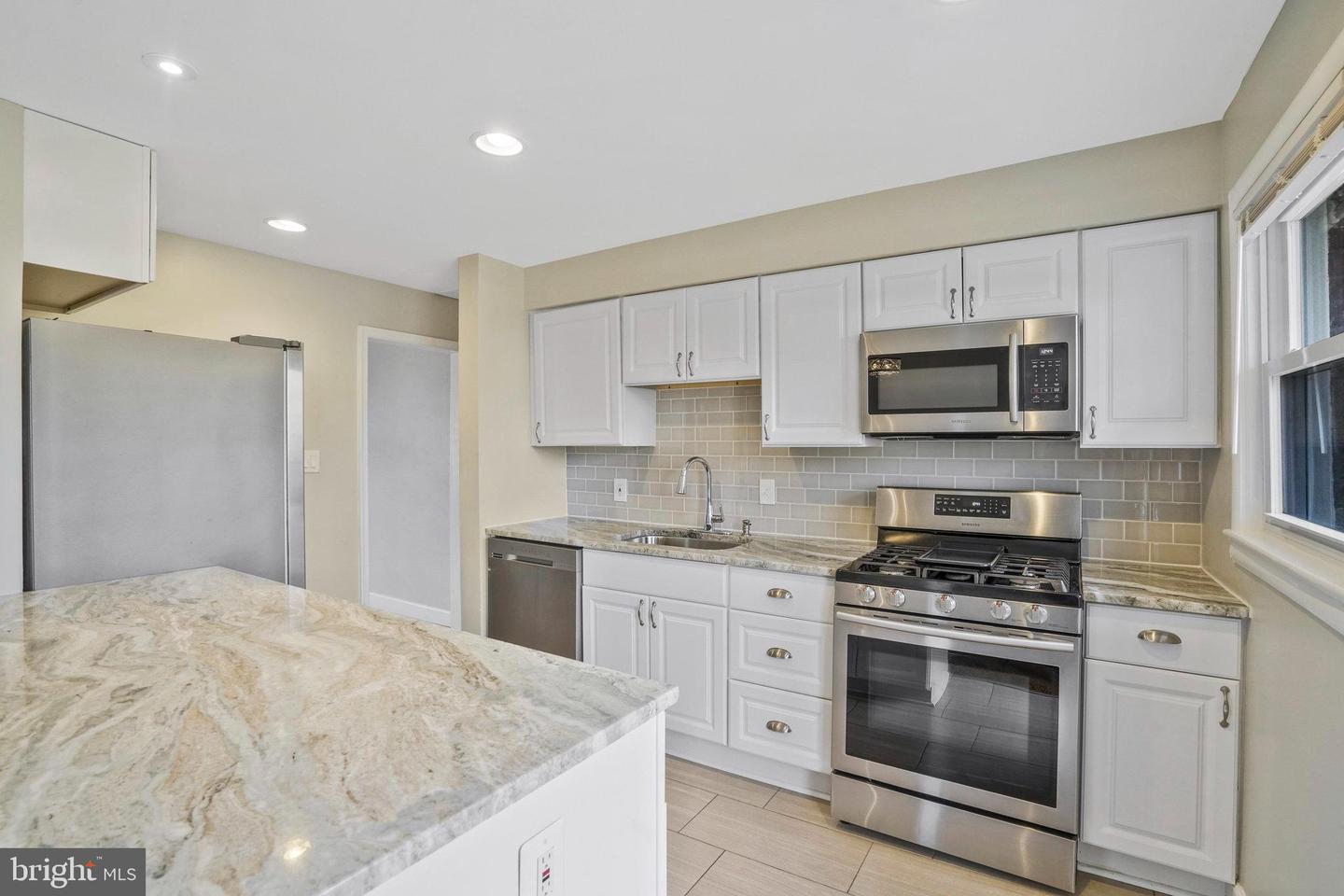 7126 GORMEL DR, SPRINGFIELD, Virginia 22150, 3 Bedrooms Bedrooms, ,2 BathroomsBathrooms,Residential,For sale,7126 GORMEL DR,VAFX2252300 MLS # VAFX2252300
