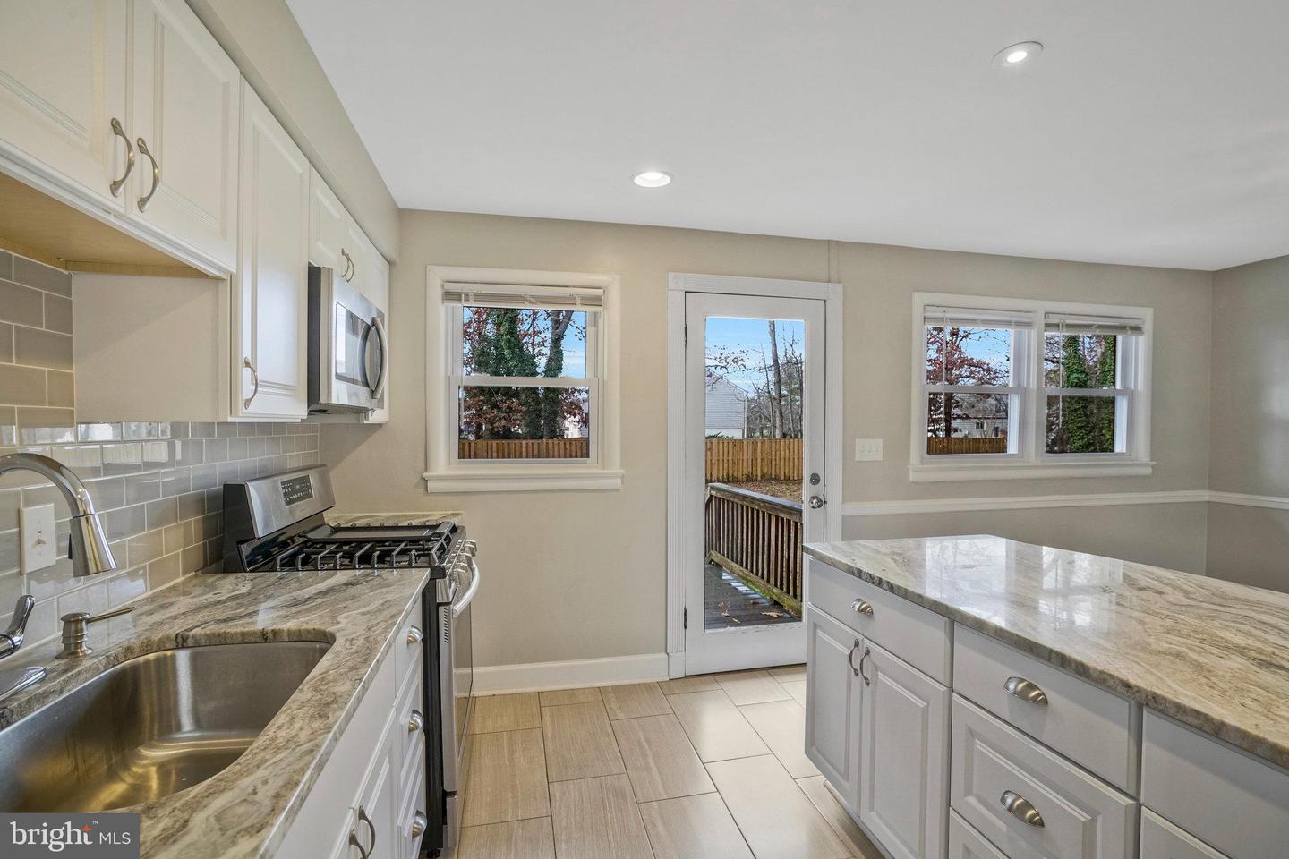 7126 GORMEL DR, SPRINGFIELD, Virginia 22150, 3 Bedrooms Bedrooms, ,2 BathroomsBathrooms,Residential,For sale,7126 GORMEL DR,VAFX2252300 MLS # VAFX2252300