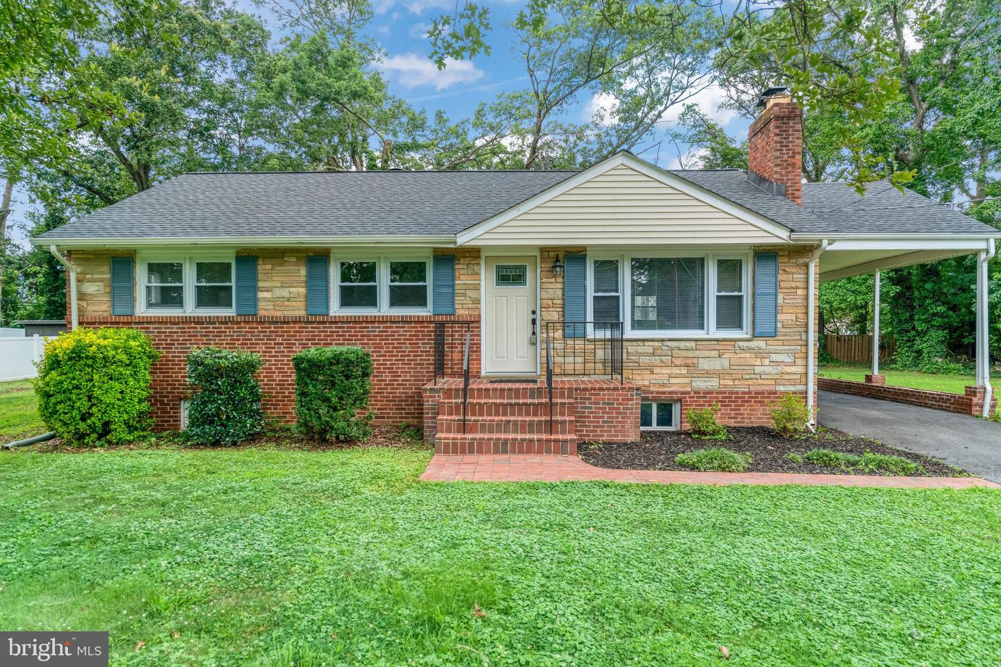 7126 GORMEL DR, SPRINGFIELD, Virginia 22150, 3 Bedrooms Bedrooms, ,2 BathroomsBathrooms,Residential,For sale,7126 GORMEL DR,VAFX2252300 MLS # VAFX2252300