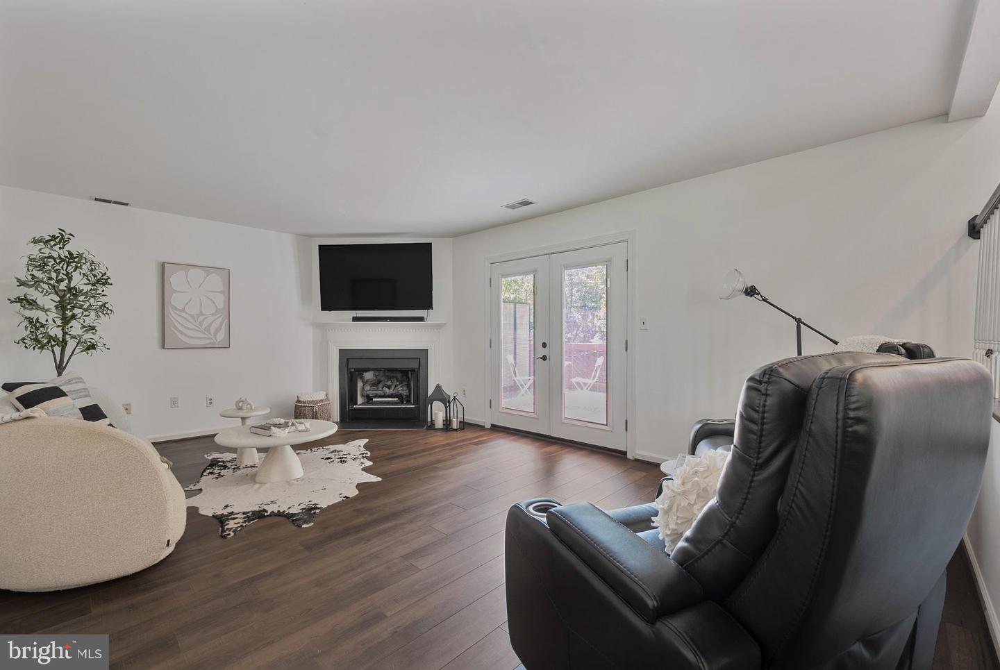 3449 LACROSSE CT, WOODBRIDGE, Virginia 22193, 3 Bedrooms Bedrooms, ,2 BathroomsBathrooms,Residential,For sale,3449 LACROSSE CT,VAPW2098202 MLS # VAPW2098202