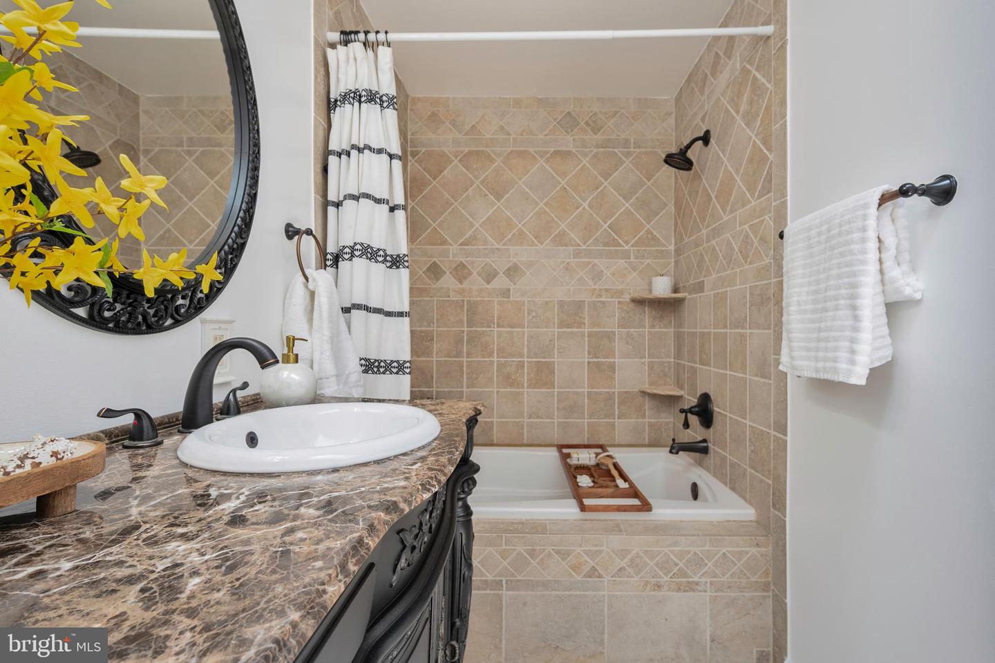 3449 LACROSSE CT, WOODBRIDGE, Virginia 22193, 3 Bedrooms Bedrooms, ,2 BathroomsBathrooms,Residential,For sale,3449 LACROSSE CT,VAPW2098202 MLS # VAPW2098202