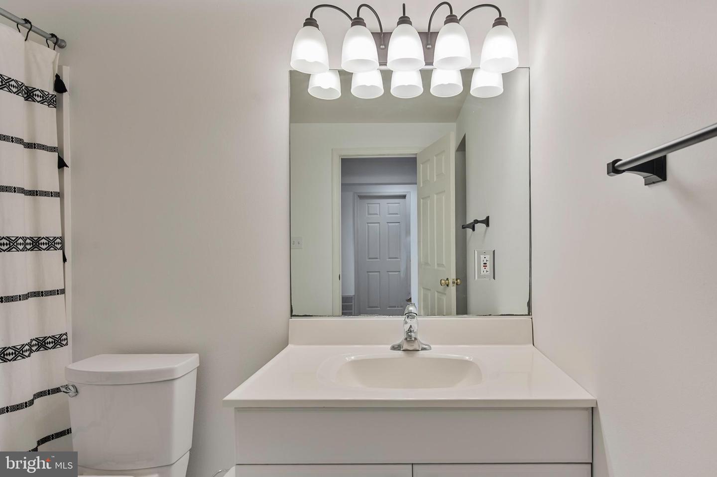 3449 LACROSSE CT, WOODBRIDGE, Virginia 22193, 3 Bedrooms Bedrooms, ,2 BathroomsBathrooms,Residential,For sale,3449 LACROSSE CT,VAPW2098202 MLS # VAPW2098202