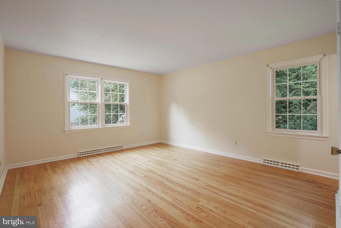 3502 LAUNCELOT WAY, ANNANDALE, Virginia 22003, 6 Bedrooms Bedrooms, ,3 BathroomsBathrooms,Residential,For sale,3502 LAUNCELOT WAY,VAFX2253246 MLS # VAFX2253246