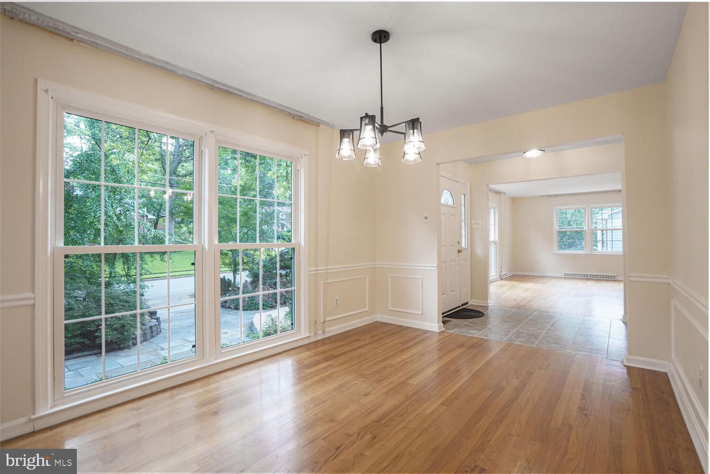 3502 LAUNCELOT WAY, ANNANDALE, Virginia 22003, 6 Bedrooms Bedrooms, ,3 BathroomsBathrooms,Residential,For sale,3502 LAUNCELOT WAY,VAFX2253246 MLS # VAFX2253246
