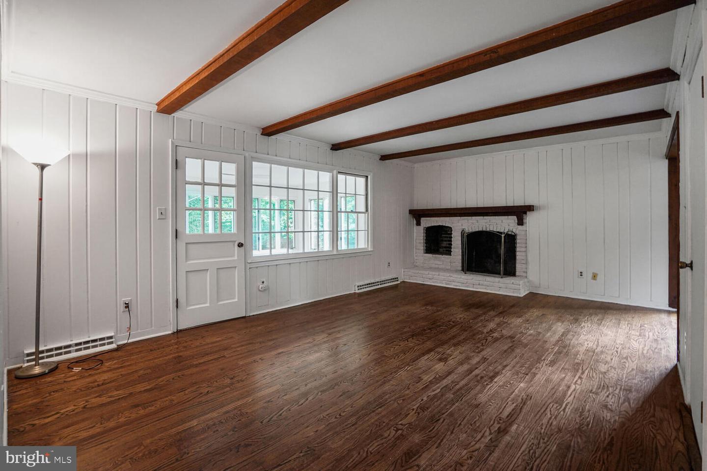 3502 LAUNCELOT WAY, ANNANDALE, Virginia 22003, 6 Bedrooms Bedrooms, ,3 BathroomsBathrooms,Residential,For sale,3502 LAUNCELOT WAY,VAFX2253246 MLS # VAFX2253246