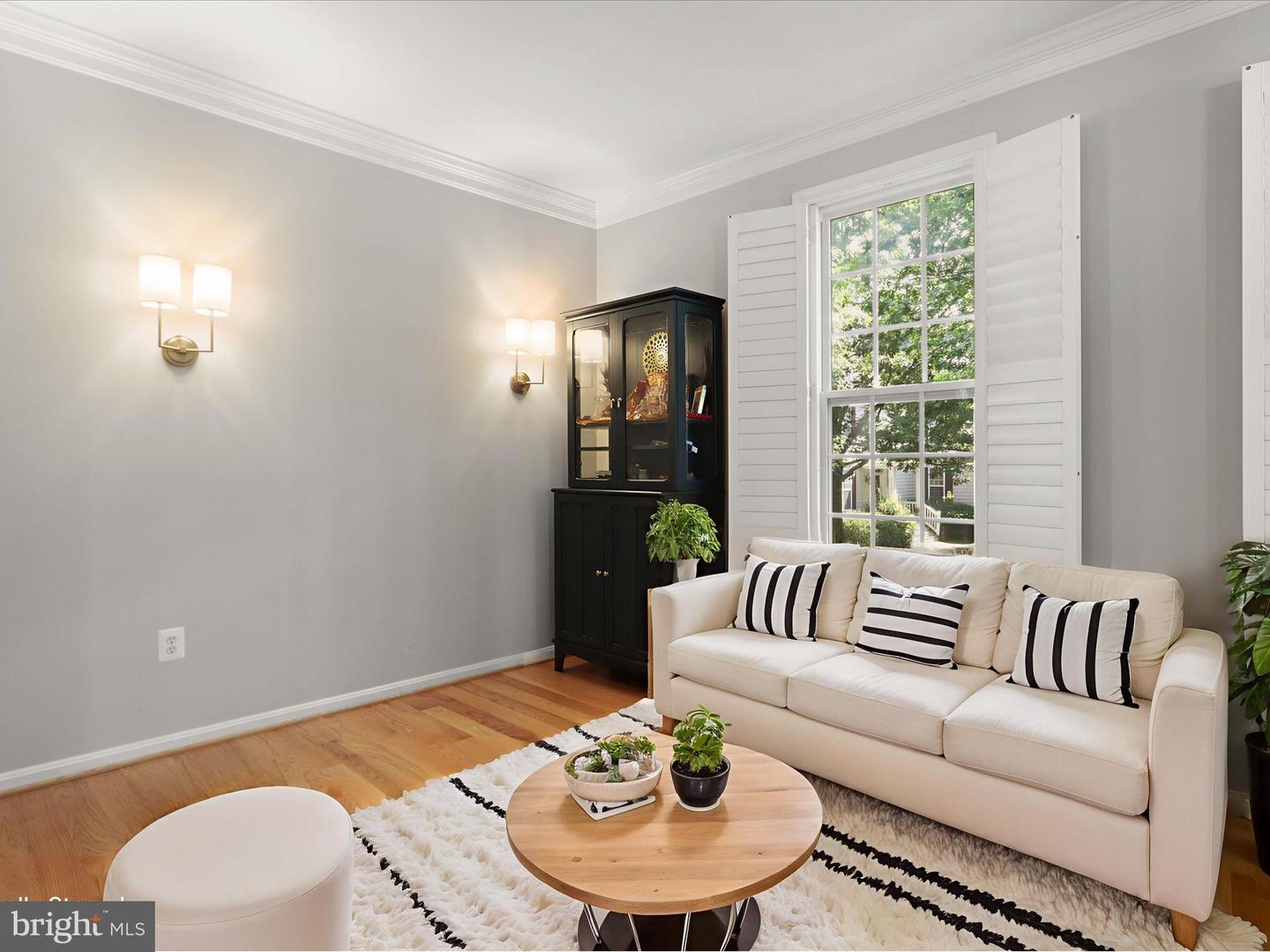 20323 BOWFONDS ST, ASHBURN, Virginia 20147, 5 Bedrooms Bedrooms, ,3 BathroomsBathrooms,Residential,For sale,20323 BOWFONDS ST,VALO2101142 MLS # VALO2101142