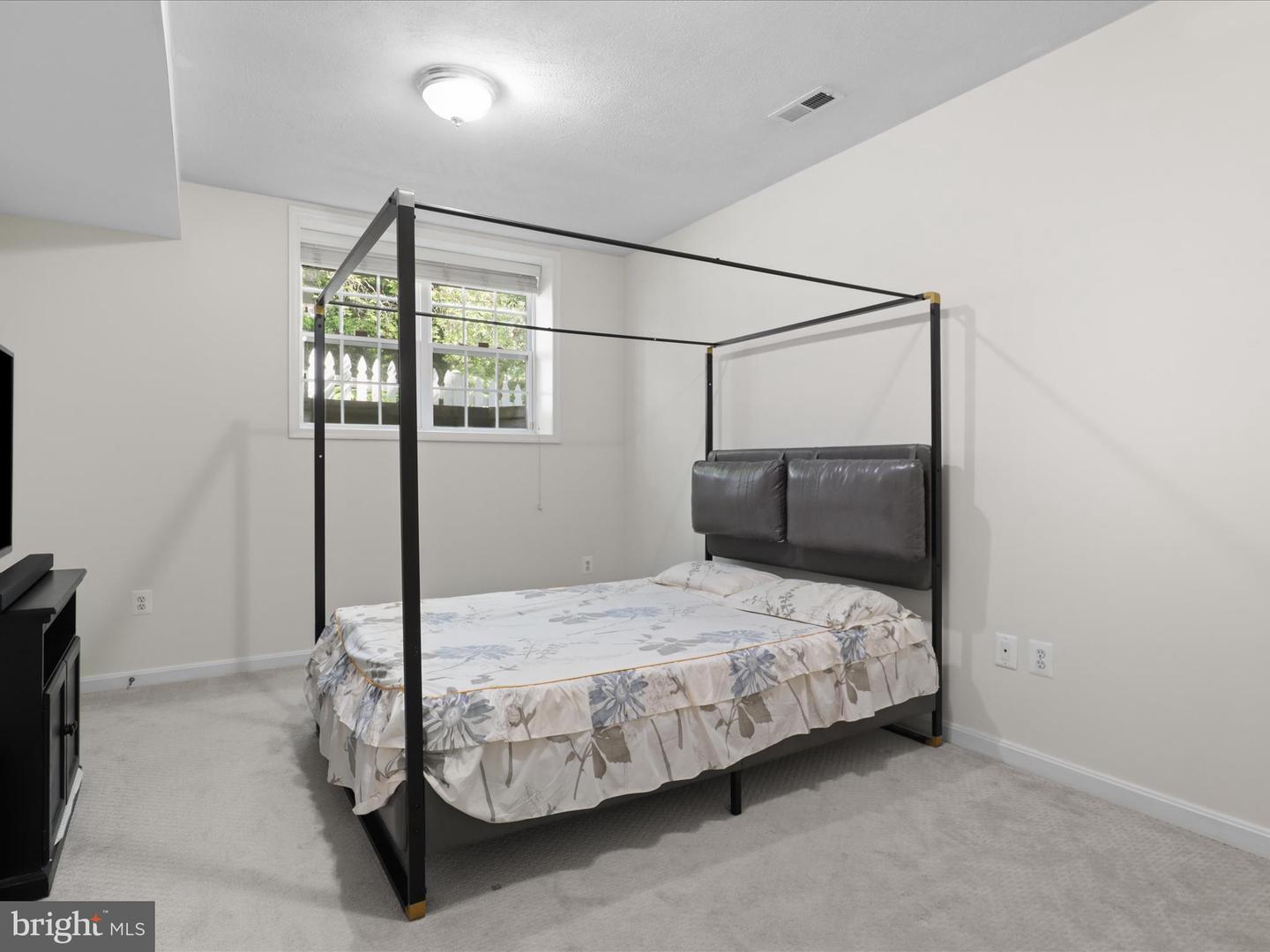 20323 BOWFONDS ST, ASHBURN, Virginia 20147, 5 Bedrooms Bedrooms, ,3 BathroomsBathrooms,Residential,For sale,20323 BOWFONDS ST,VALO2101142 MLS # VALO2101142