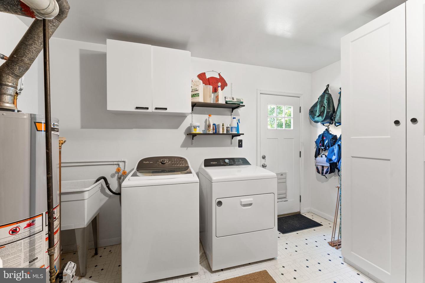 9928 WOODROW ST, VIENNA, Virginia 22181, 4 Bedrooms Bedrooms, ,2 BathroomsBathrooms,Residential,For sale,9928 WOODROW ST,VAFX2253410 MLS # VAFX2253410