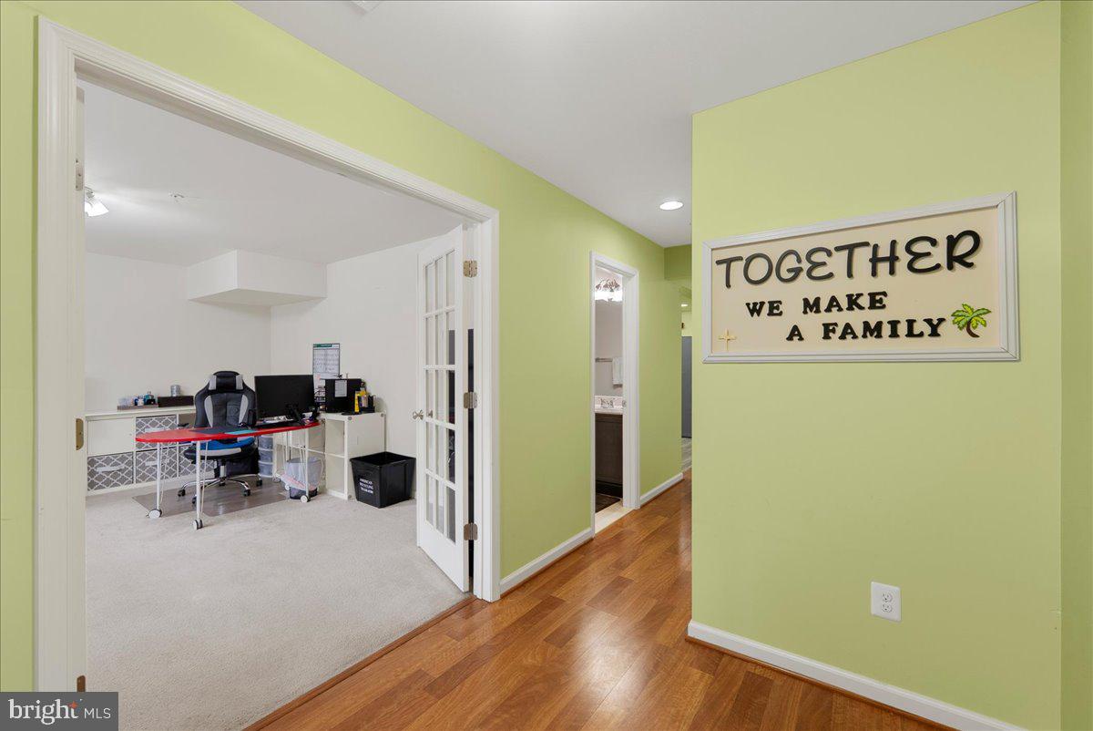 7813 CRESCENT PARK DR, GAINESVILLE, Virginia 20155, 3 Bedrooms Bedrooms, ,3 BathroomsBathrooms,Residential,For sale,7813 CRESCENT PARK DR,VAPW2098656 MLS # VAPW2098656