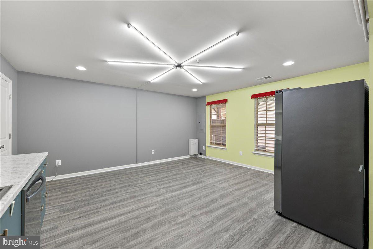 7813 CRESCENT PARK DR, GAINESVILLE, Virginia 20155, 3 Bedrooms Bedrooms, ,3 BathroomsBathrooms,Residential,For sale,7813 CRESCENT PARK DR,VAPW2098656 MLS # VAPW2098656