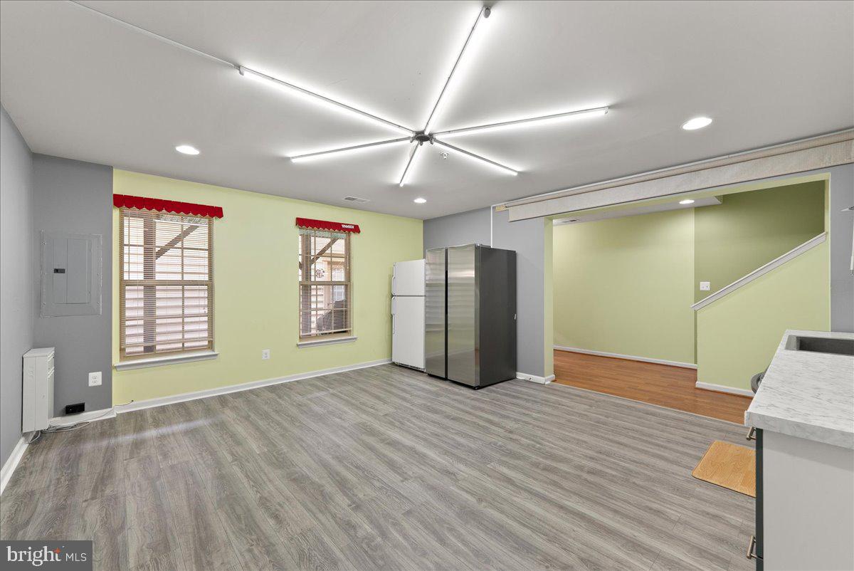 7813 CRESCENT PARK DR, GAINESVILLE, Virginia 20155, 3 Bedrooms Bedrooms, ,3 BathroomsBathrooms,Residential,For sale,7813 CRESCENT PARK DR,VAPW2098656 MLS # VAPW2098656