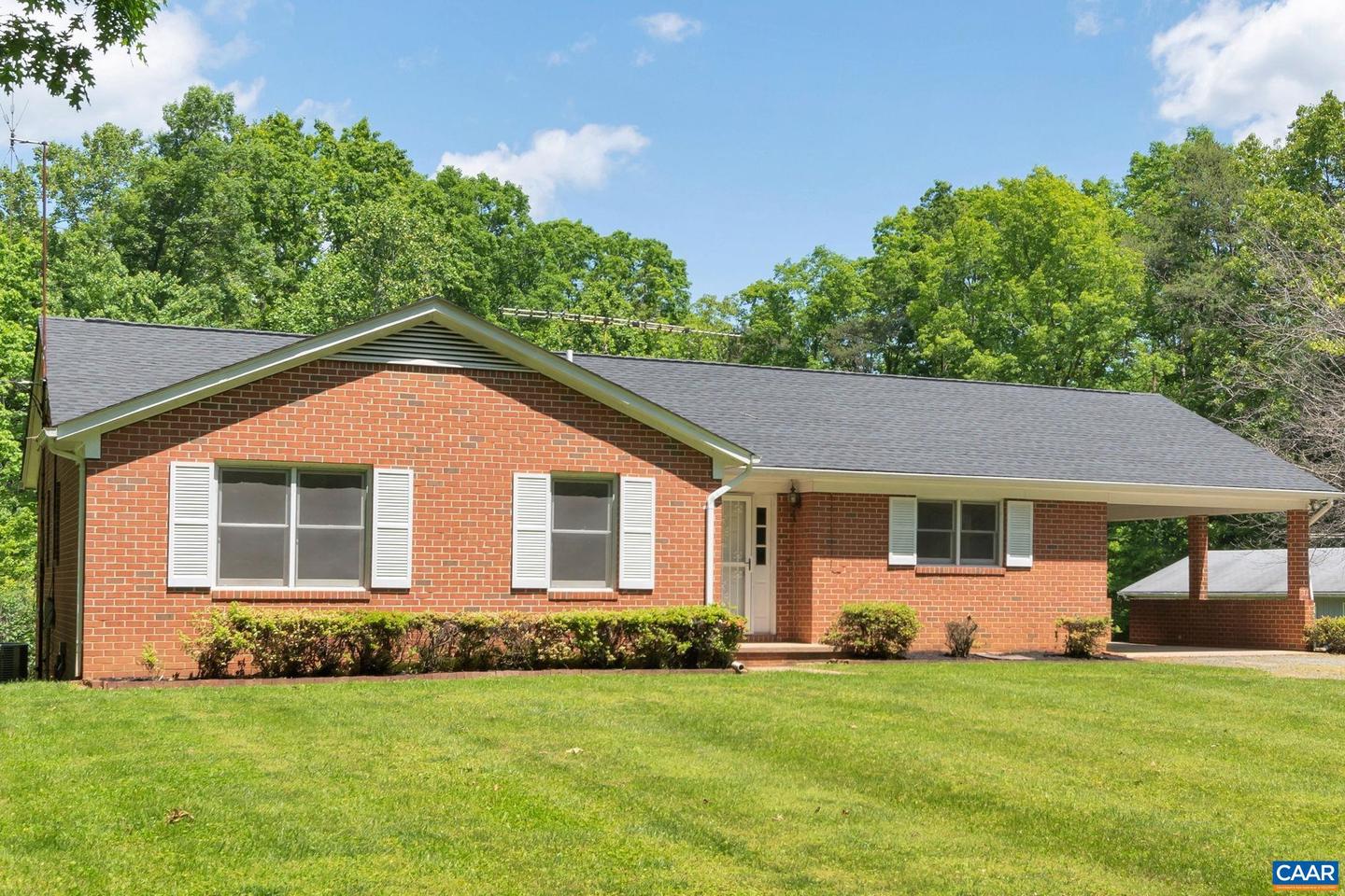 4862 THREE CHOPT RD, TROY, Virginia 22974, 3 Bedrooms Bedrooms, ,3 BathroomsBathrooms,Residential,For sale,4862 THREE CHOPT RD,666481 MLS # 666481