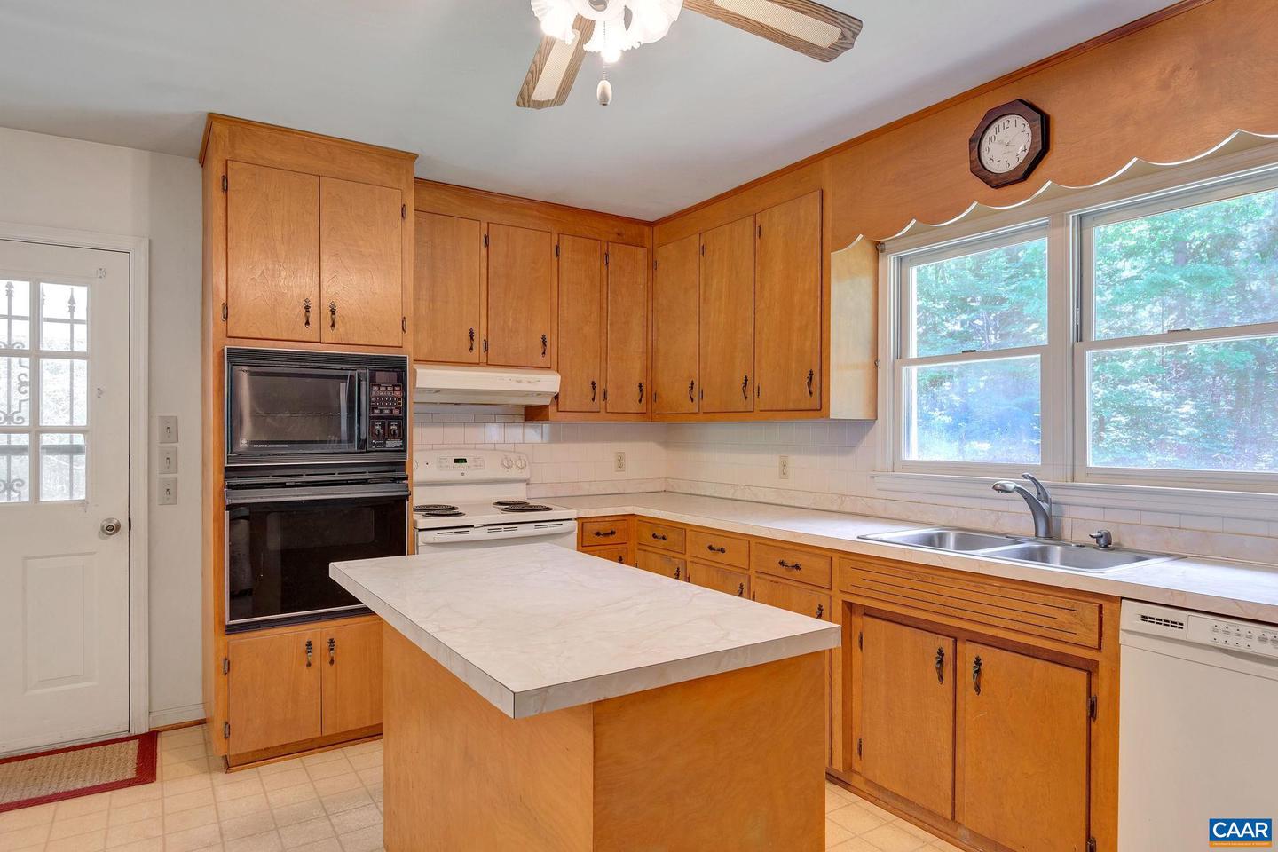 4862 THREE CHOPT RD, TROY, Virginia 22974, 3 Bedrooms Bedrooms, ,3 BathroomsBathrooms,Residential,For sale,4862 THREE CHOPT RD,666481 MLS # 666481