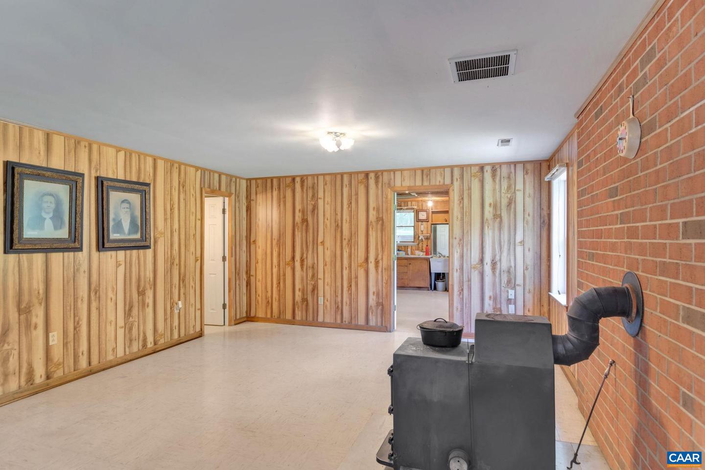 4862 THREE CHOPT RD, TROY, Virginia 22974, 3 Bedrooms Bedrooms, ,3 BathroomsBathrooms,Residential,For sale,4862 THREE CHOPT RD,666481 MLS # 666481