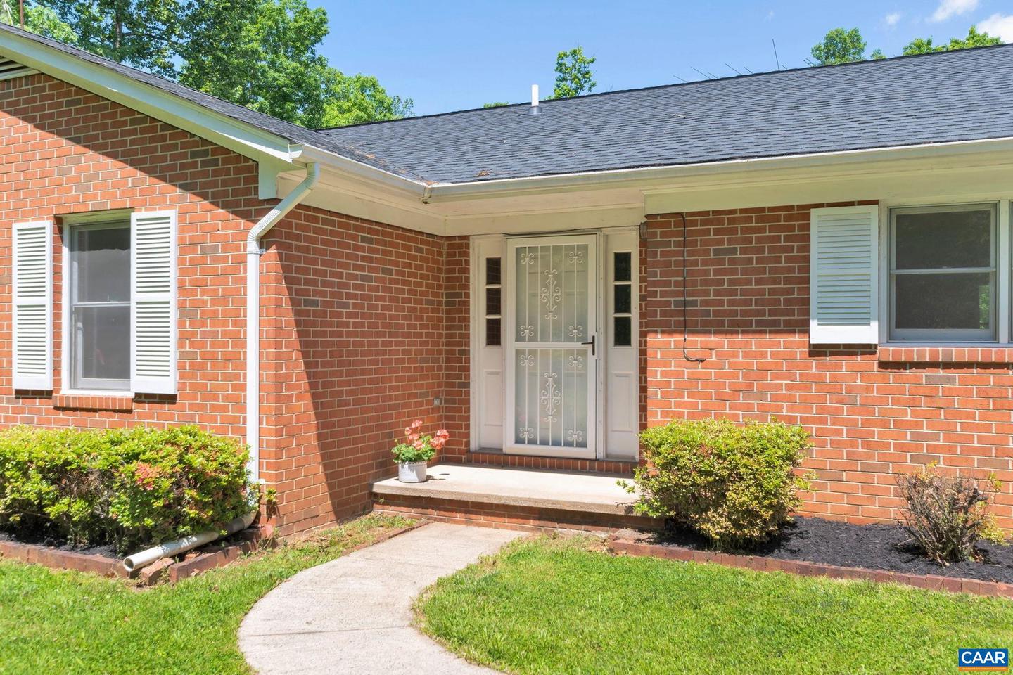 4862 THREE CHOPT RD, TROY, Virginia 22974, 3 Bedrooms Bedrooms, ,3 BathroomsBathrooms,Residential,For sale,4862 THREE CHOPT RD,666481 MLS # 666481