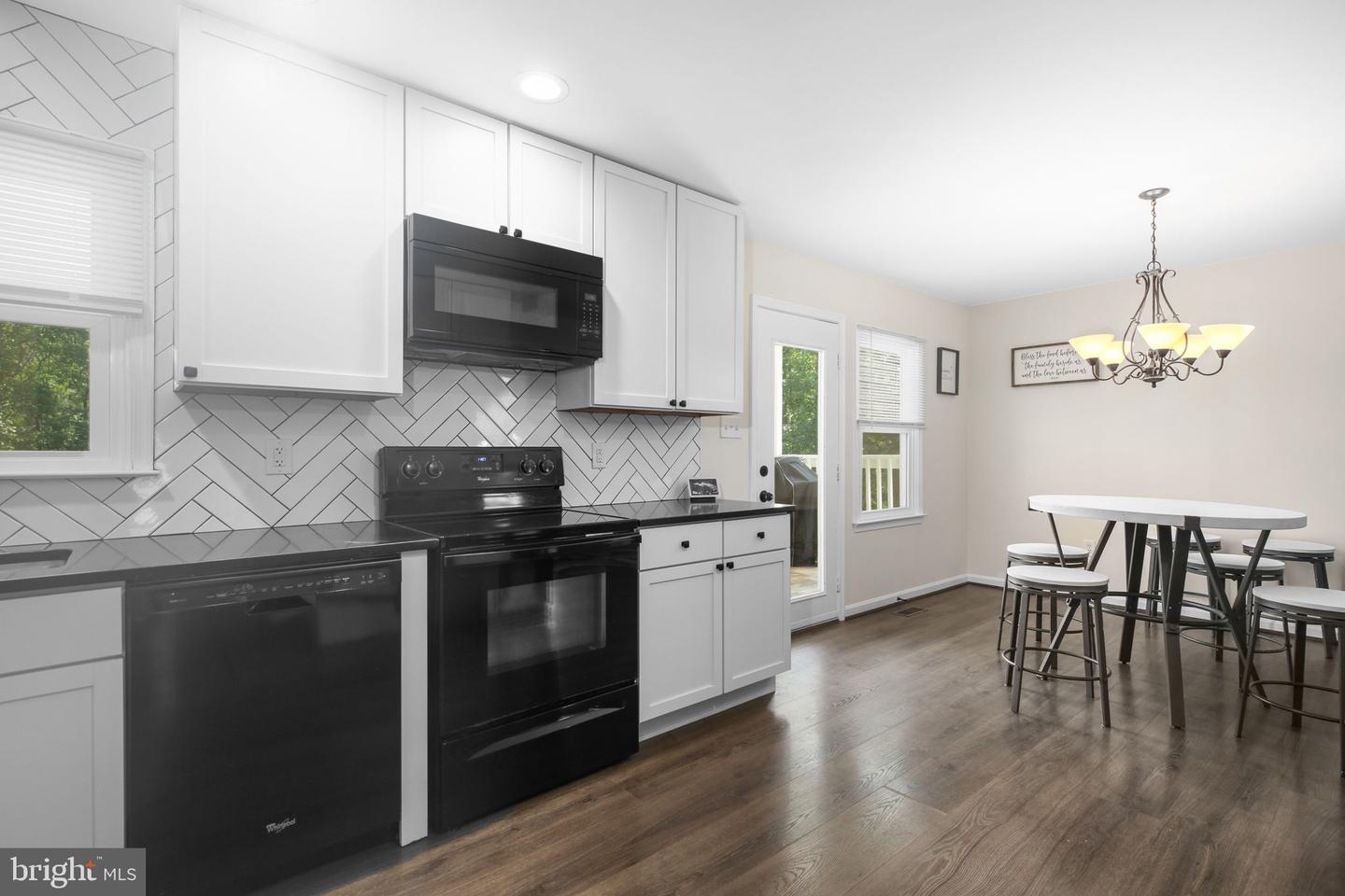 8301 SEAYS RD, SPOTSYLVANIA, Virginia 22551, 4 Bedrooms Bedrooms, ,2 BathroomsBathrooms,Residential,For sale,8301 SEAYS RD,VASP2034548 MLS # VASP2034548