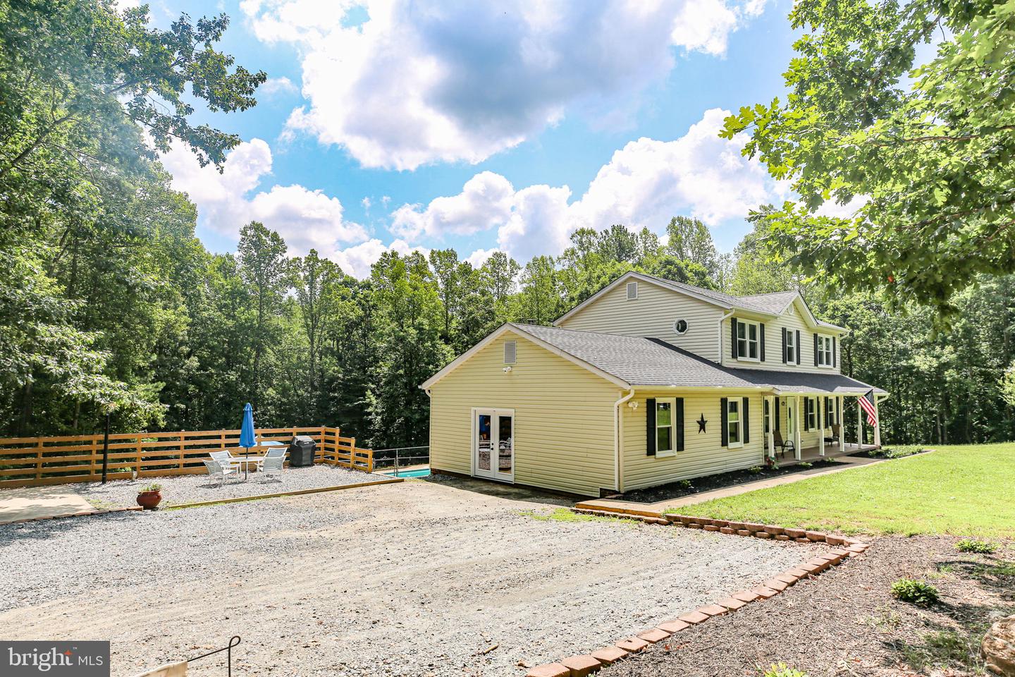 8301 SEAYS RD, SPOTSYLVANIA, Virginia 22551, 4 Bedrooms Bedrooms, ,2 BathroomsBathrooms,Residential,For sale,8301 SEAYS RD,VASP2034548 MLS # VASP2034548