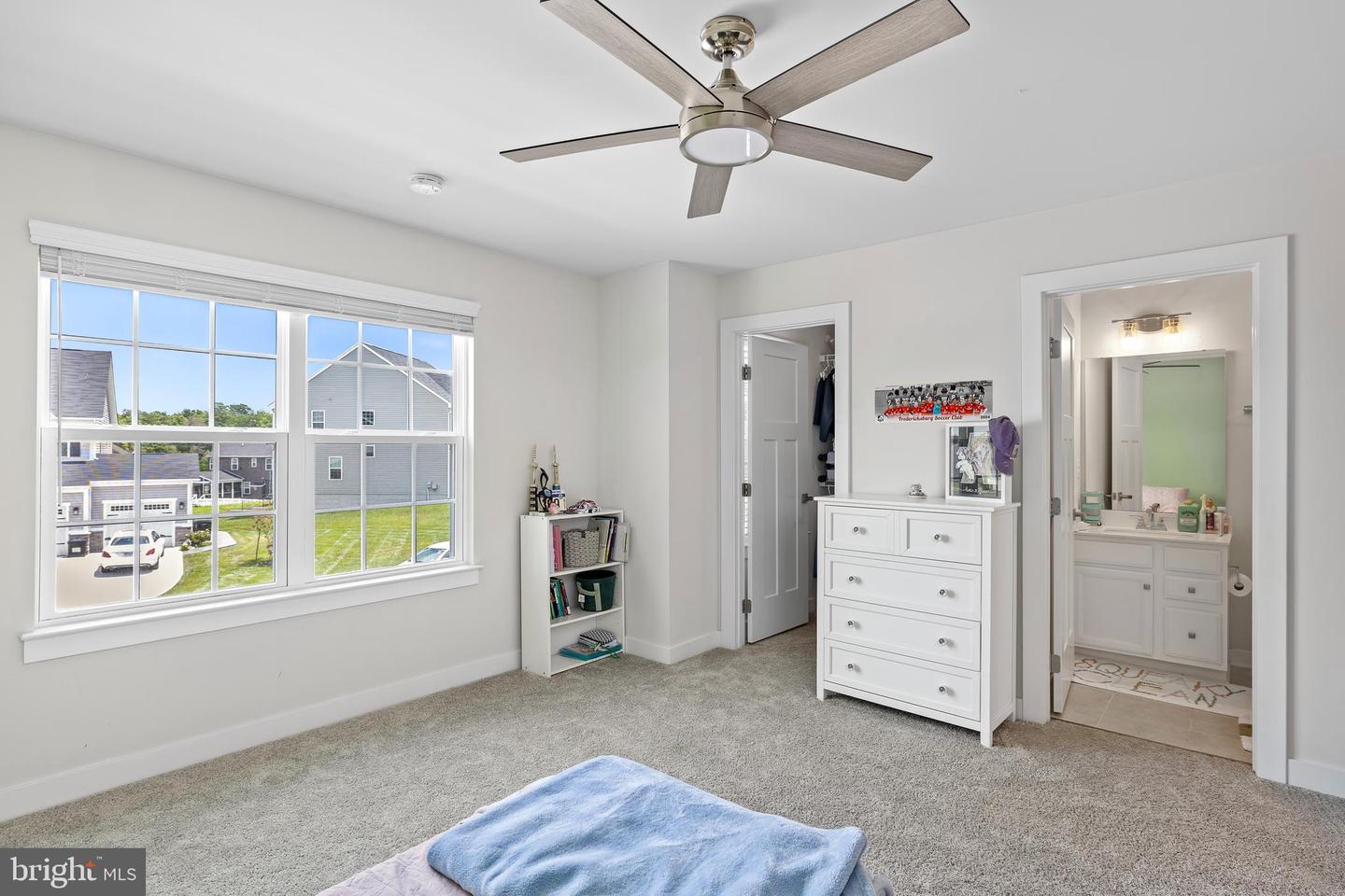 5018 BIRCH LEAF CIR, FREDERICKSBURG, Virginia 22407, 6 Bedrooms Bedrooms, ,4 BathroomsBathrooms,Residential,For sale,5018 BIRCH LEAF CIR,VASP2034566 MLS # VASP2034566