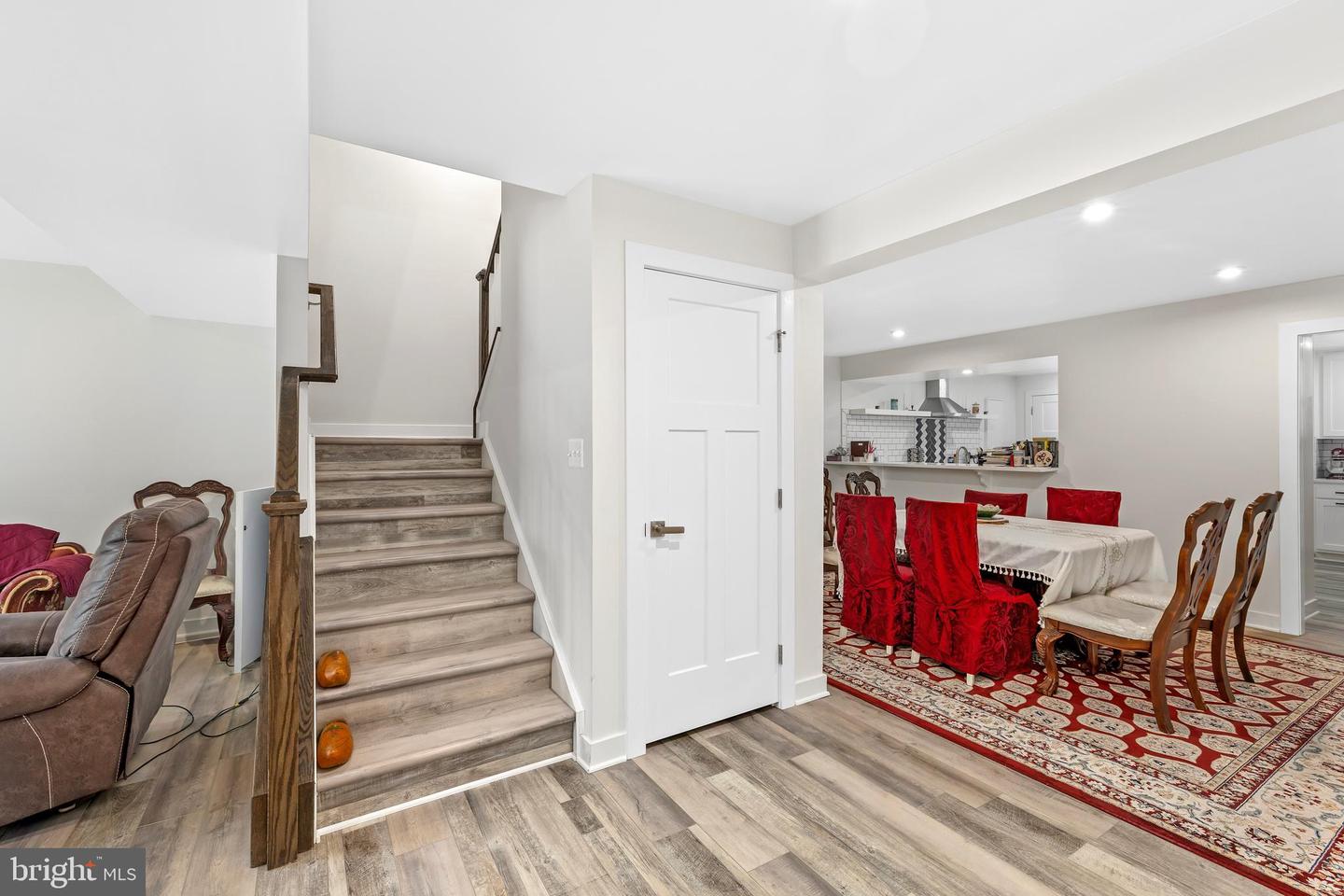 5018 BIRCH LEAF CIR, FREDERICKSBURG, Virginia 22407, 6 Bedrooms Bedrooms, ,4 BathroomsBathrooms,Residential,For sale,5018 BIRCH LEAF CIR,VASP2034566 MLS # VASP2034566