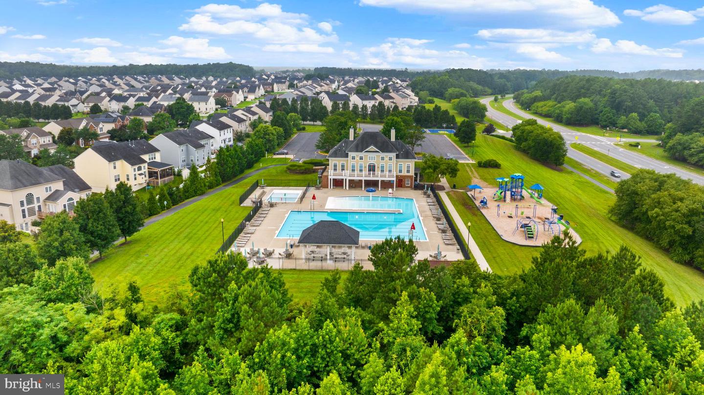 5018 BIRCH LEAF CIR, FREDERICKSBURG, Virginia 22407, 6 Bedrooms Bedrooms, ,4 BathroomsBathrooms,Residential,For sale,5018 BIRCH LEAF CIR,VASP2034566 MLS # VASP2034566