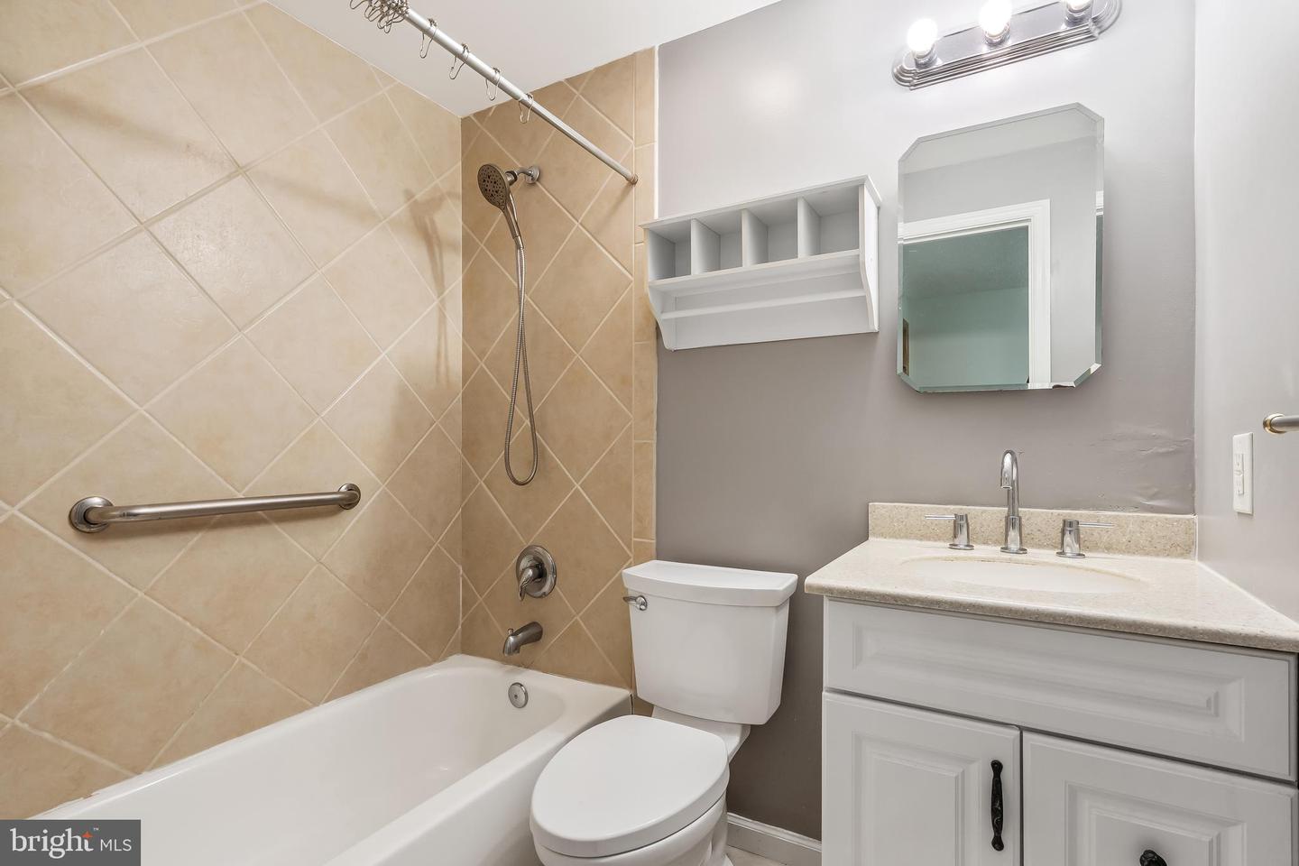 9216 ARRINGTON FARM CT, MANASSAS, Virginia 20111, 5 Bedrooms Bedrooms, ,3 BathroomsBathrooms,Residential,For sale,9216 ARRINGTON FARM CT,VAPW2098804 MLS # VAPW2098804