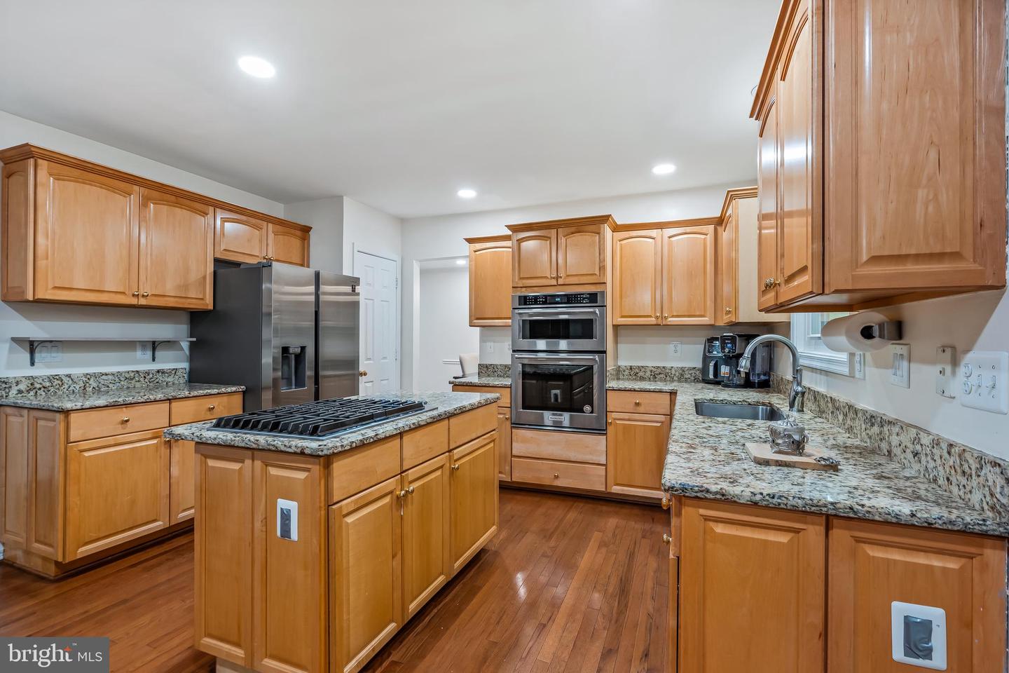 9216 ARRINGTON FARM CT, MANASSAS, Virginia 20111, 5 Bedrooms Bedrooms, ,3 BathroomsBathrooms,Residential,For sale,9216 ARRINGTON FARM CT,VAPW2098804 MLS # VAPW2098804