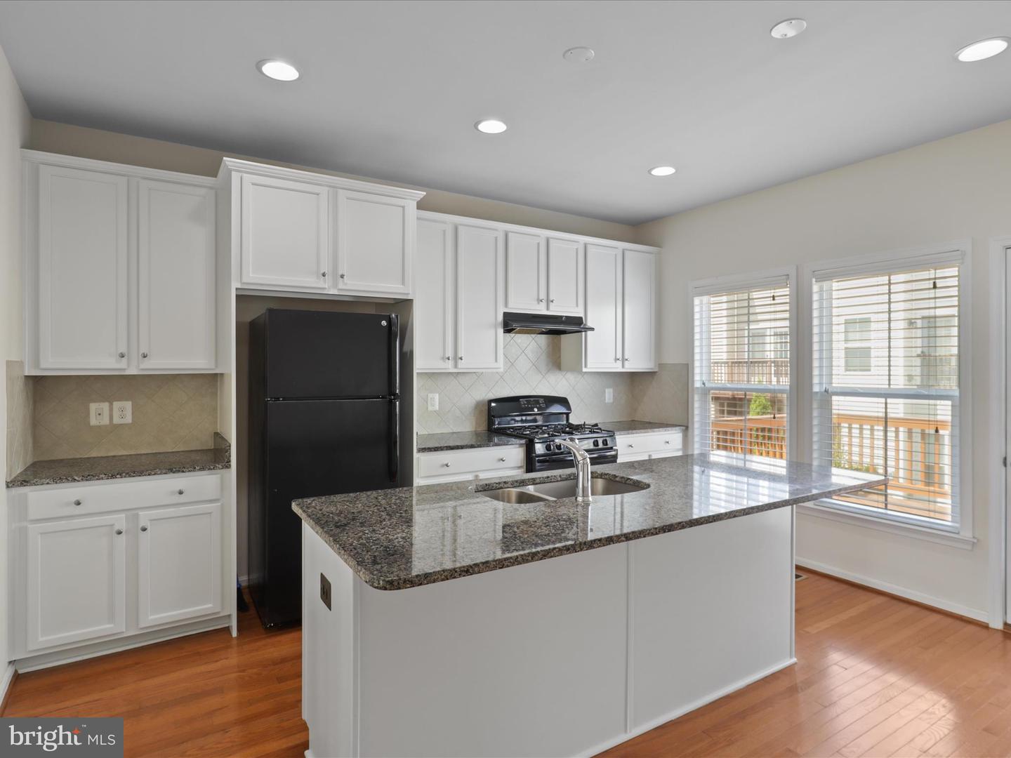 43381 RICKENBACKER SQ, ASHBURN, Virginia 20147, 4 Bedrooms Bedrooms, ,3 BathroomsBathrooms,Residential,For sale,43381 RICKENBACKER SQ,VALO2101580 MLS # VALO2101580