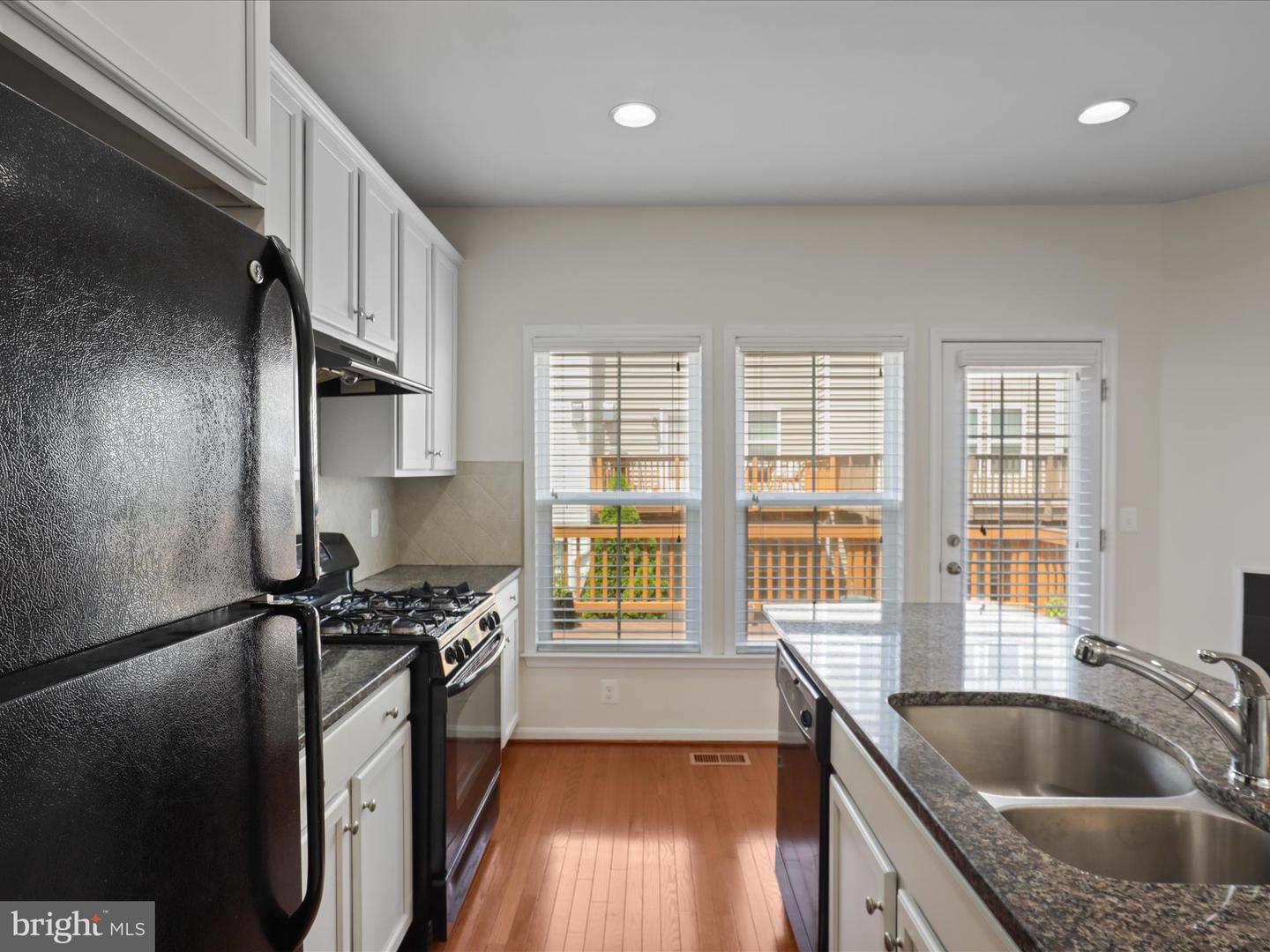 43381 RICKENBACKER SQ, ASHBURN, Virginia 20147, 4 Bedrooms Bedrooms, ,3 BathroomsBathrooms,Residential,For sale,43381 RICKENBACKER SQ,VALO2101580 MLS # VALO2101580