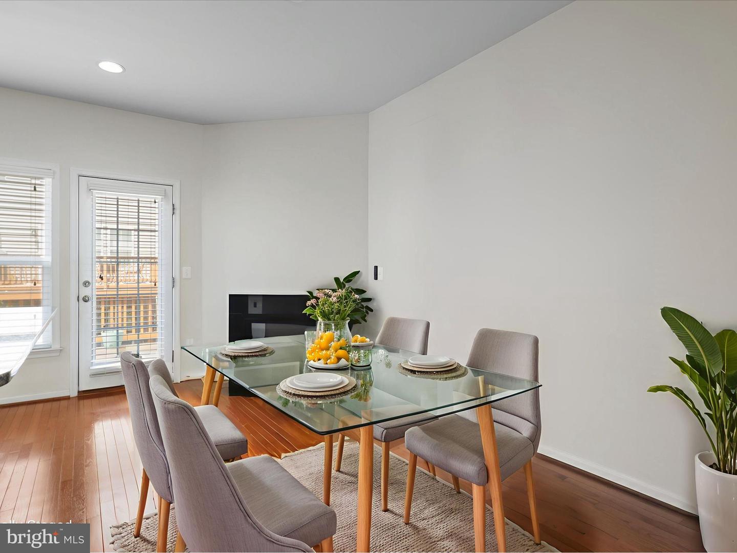 43381 RICKENBACKER SQ, ASHBURN, Virginia 20147, 4 Bedrooms Bedrooms, ,3 BathroomsBathrooms,Residential,For sale,43381 RICKENBACKER SQ,VALO2101580 MLS # VALO2101580