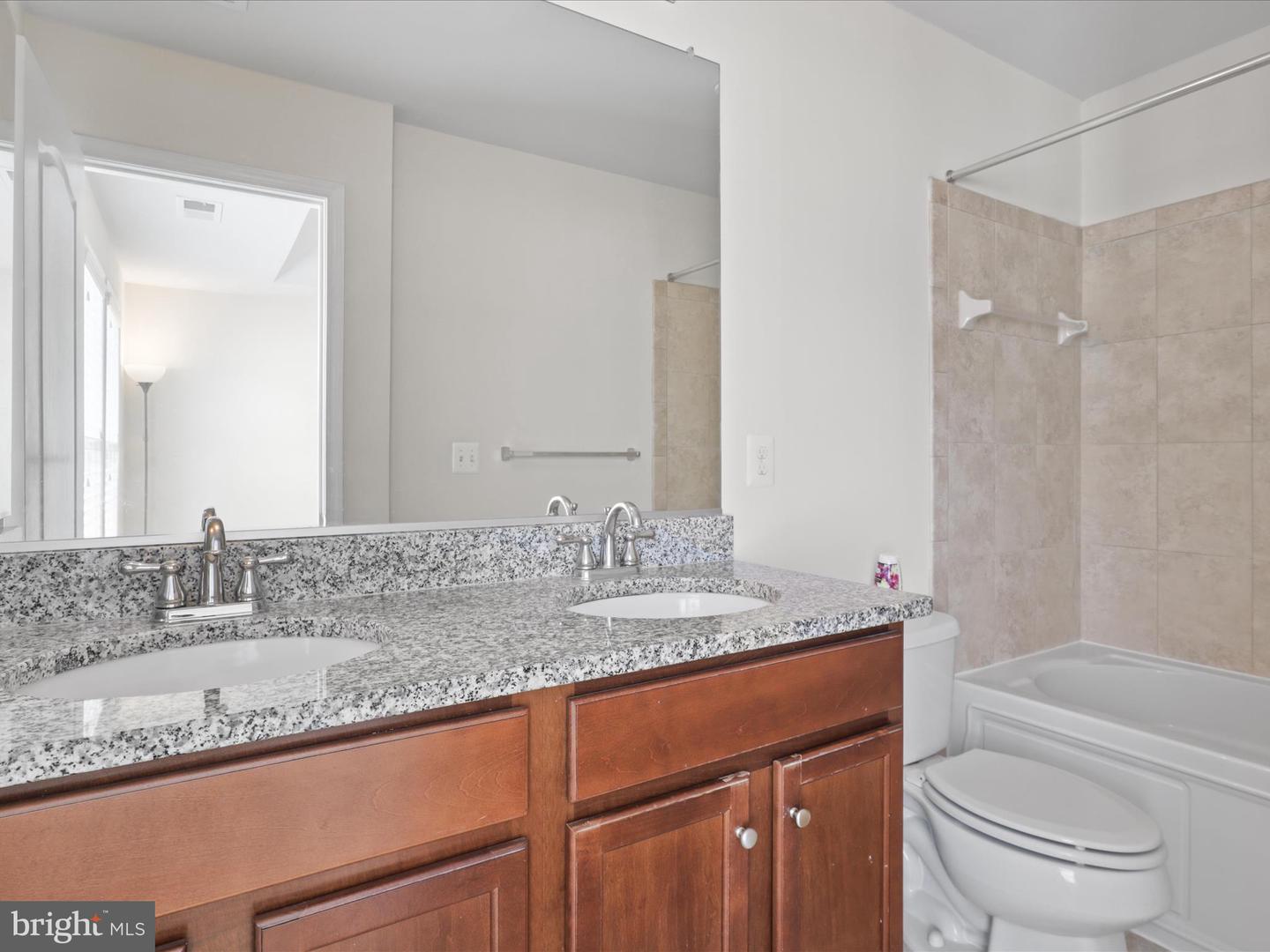 43381 RICKENBACKER SQ, ASHBURN, Virginia 20147, 4 Bedrooms Bedrooms, ,3 BathroomsBathrooms,Residential,For sale,43381 RICKENBACKER SQ,VALO2101580 MLS # VALO2101580